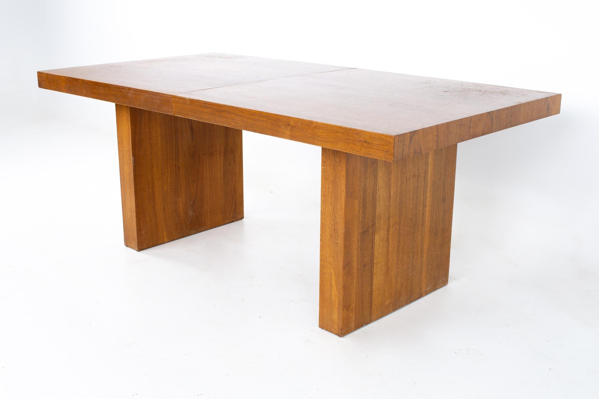 Dillingham mid century walnut pedestal expanding dining table
Table measures: 72 wide x 38 deep x 31 inches high; each leaf is 18 inches wide, making maximum table width of 108 inches when both leaves are used

All pieces of furniture can be had