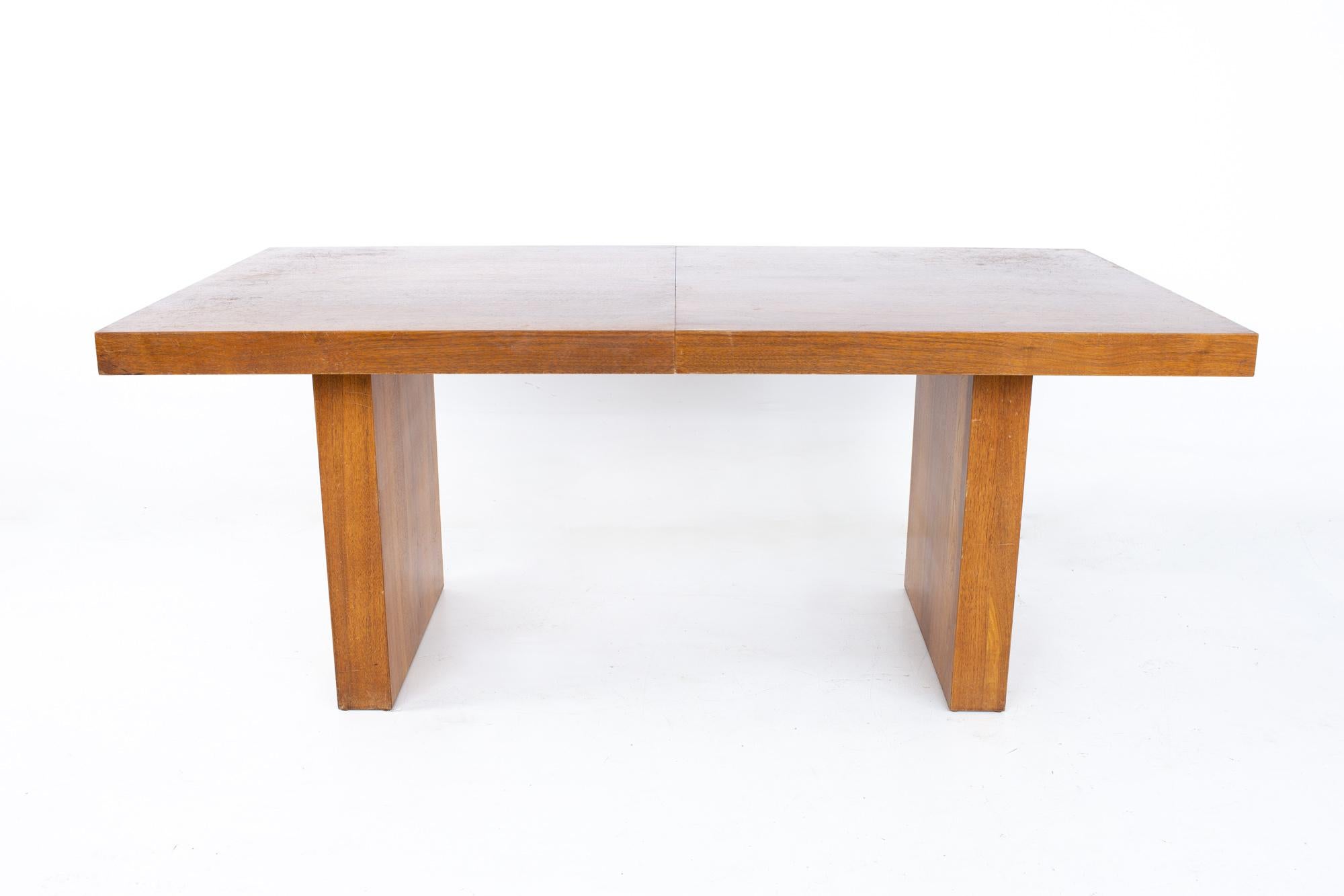Mid-Century Modern Dillingham Mid Century Walnut Pedestal Expanding Dining Table
