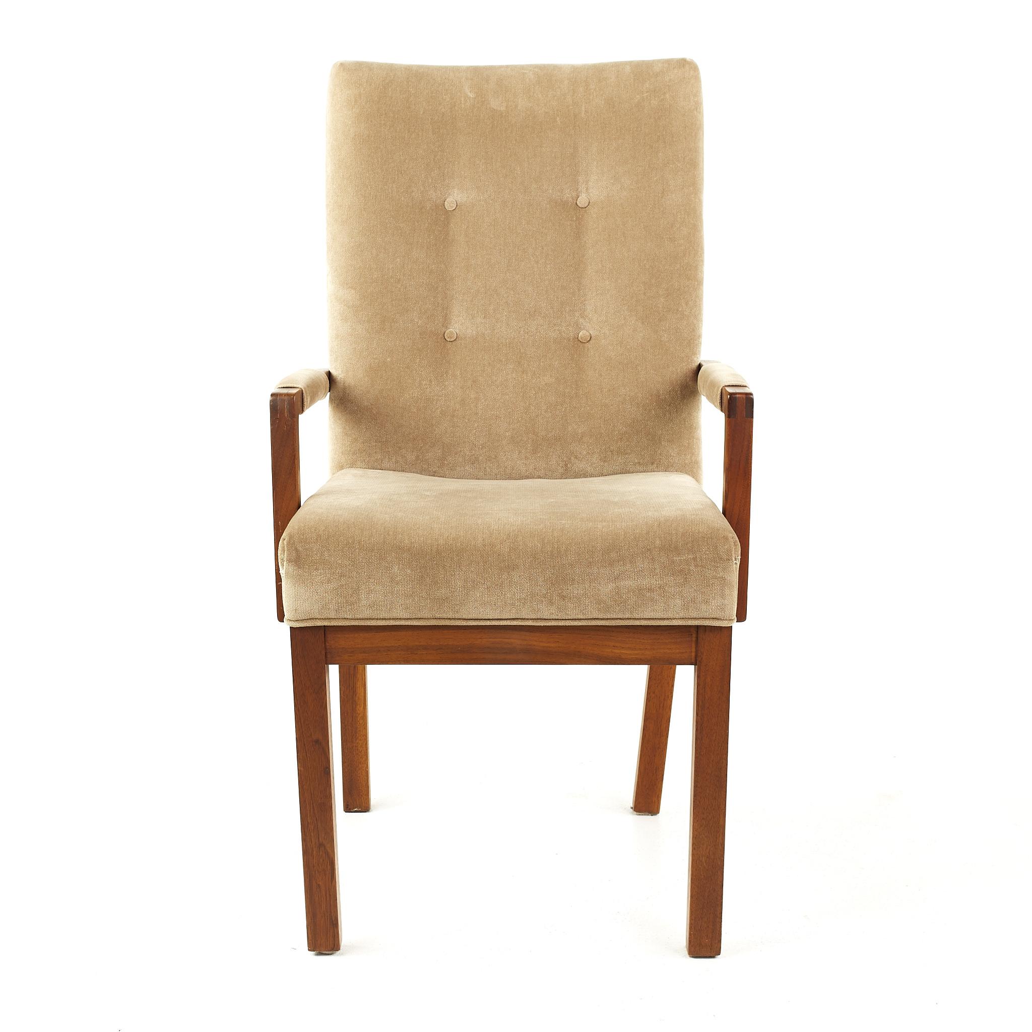 Dillingham Mid Century Walnut Tufted Dining Chairs, Set of 4 For Sale 1