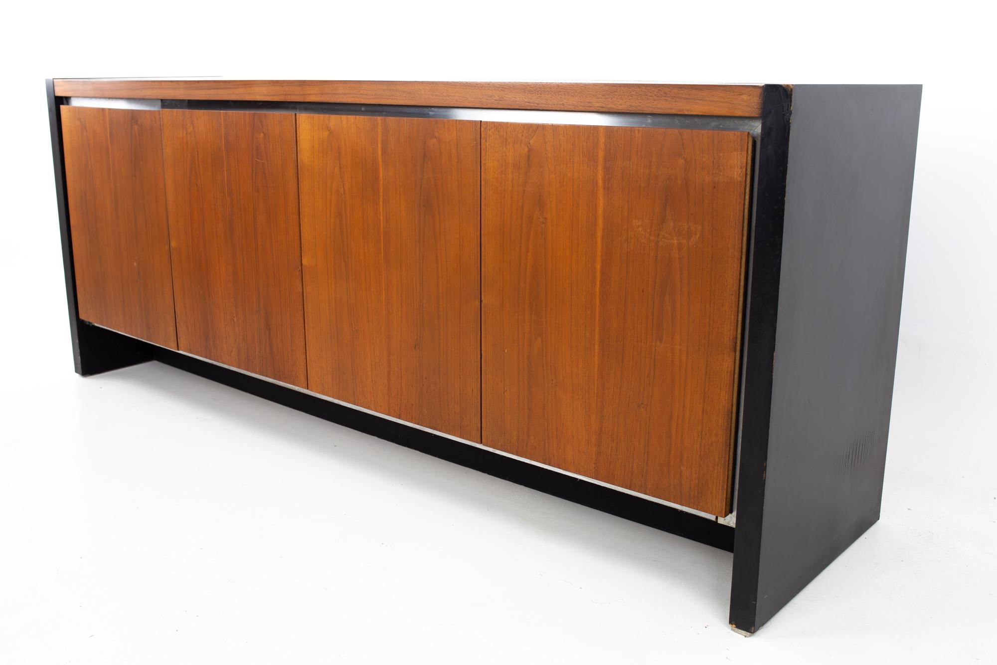 Dillingham Mid Century Walnut Buffet with Hutch 2