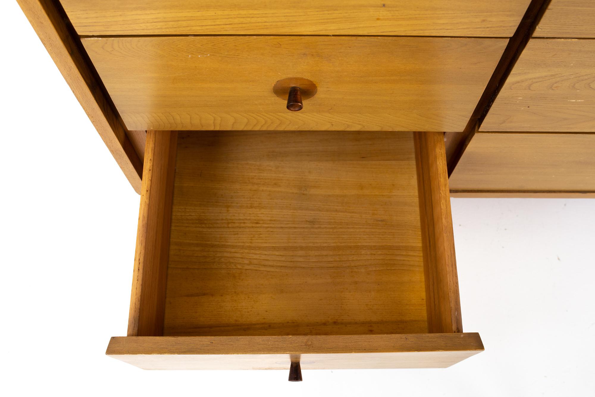 Dillingham Samara Mid Century Walnut 9-Drawer Lowboy Dresser 3