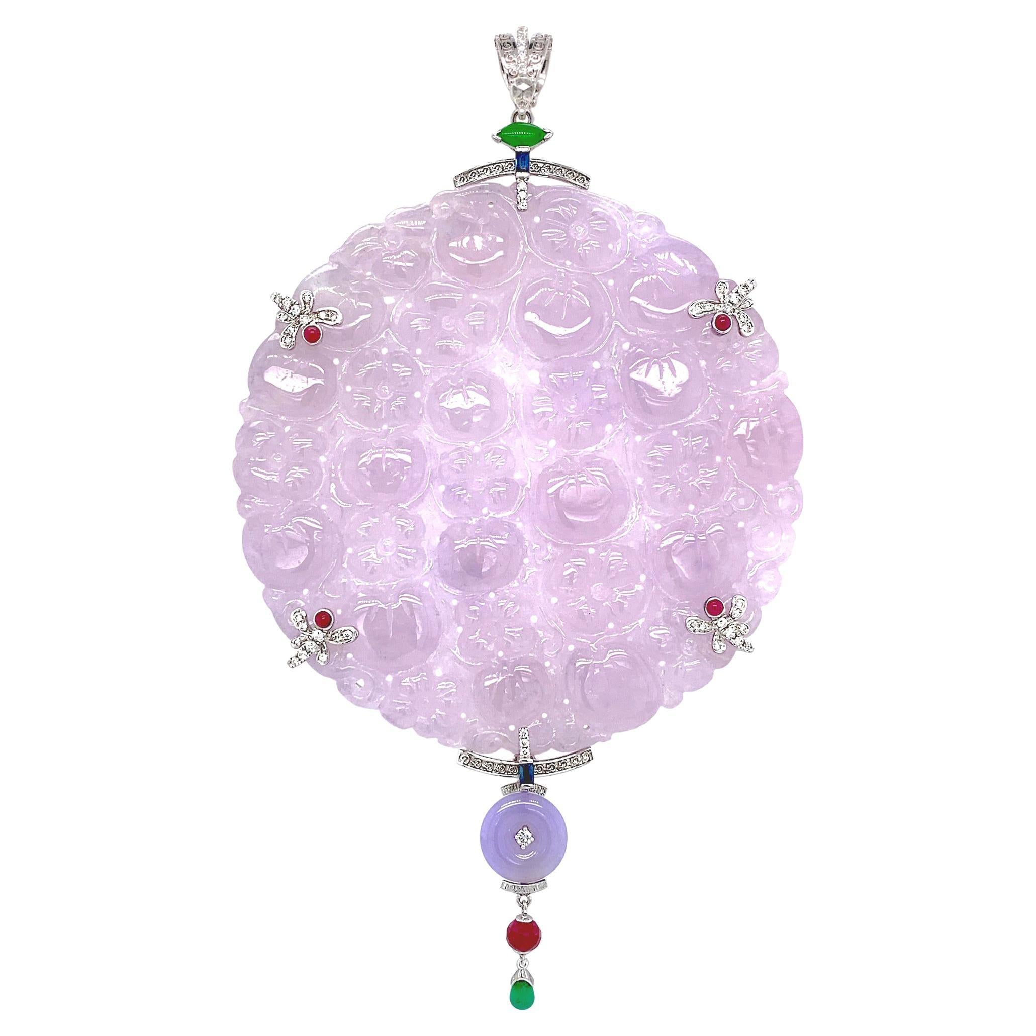 Dilys' 189.37ct Pomegranate Lavender Jade Carving & Diamond Pendant in 18K Gold For Sale