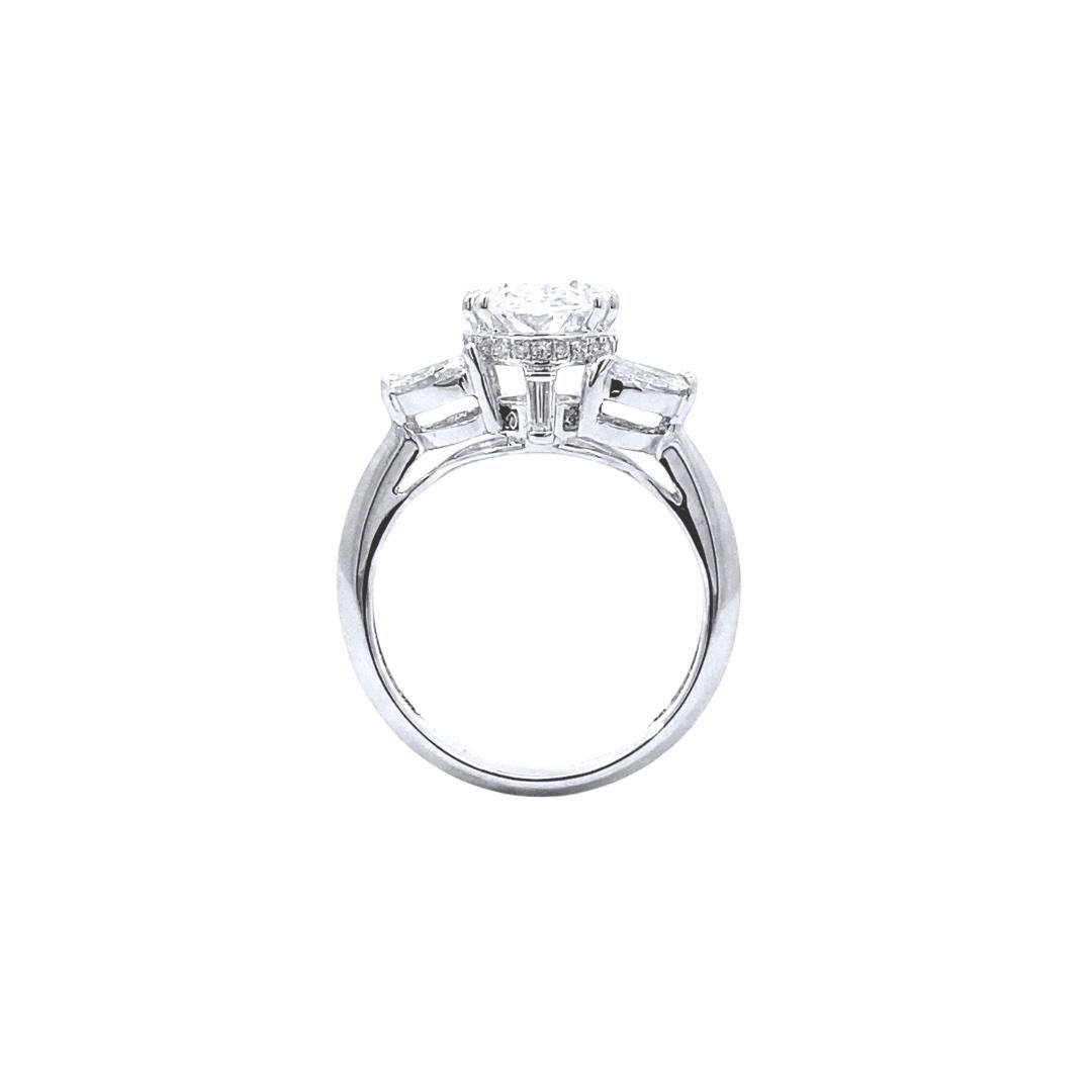 Women's GIA Certified 2.54 Carats D Color Oval Diamond Engagement Ring by Dilys'