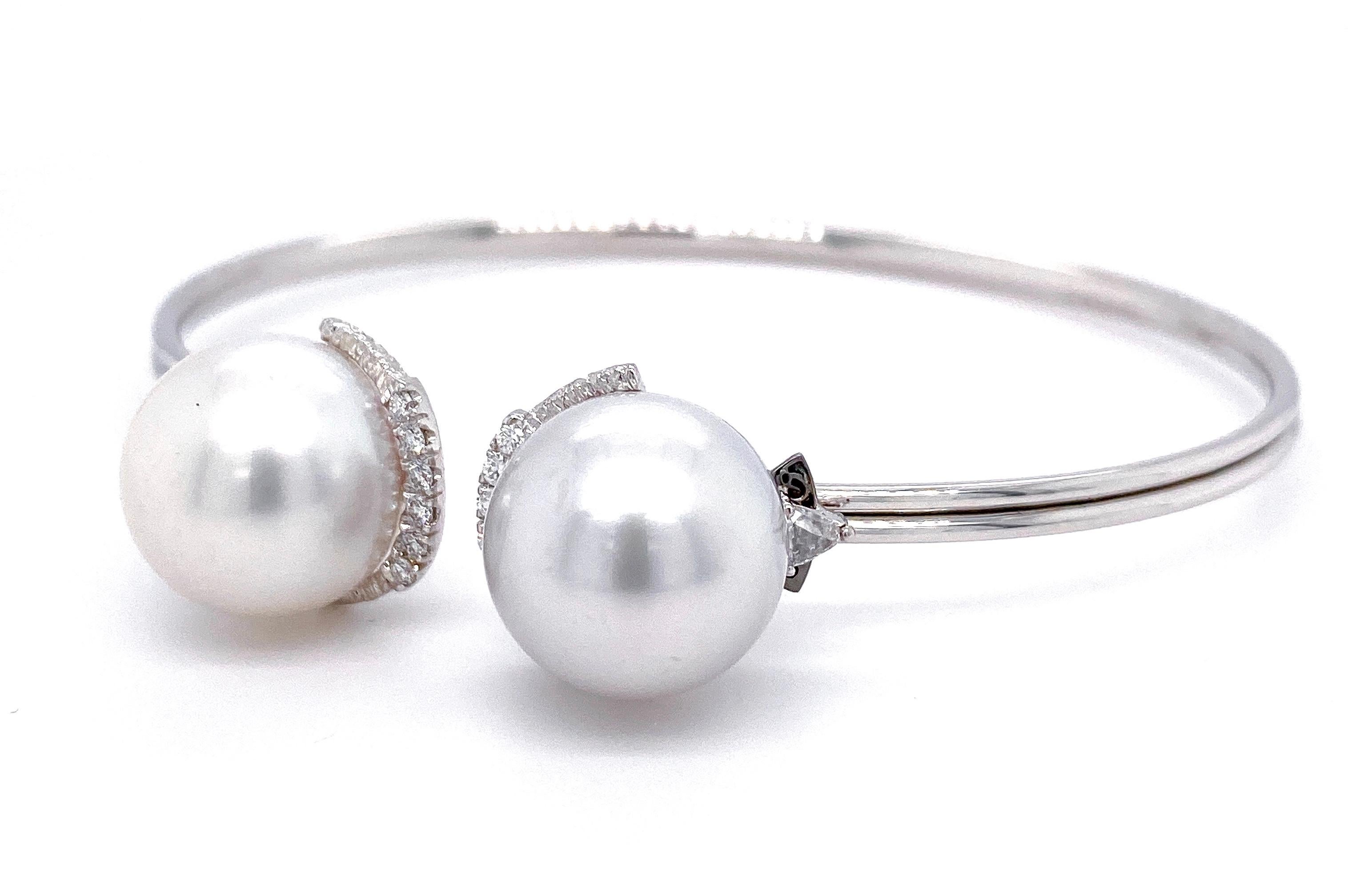 Women's or Men's Art Deco Inspired Pearl and Diamond Wire Bracelet in 18 Karat White Gold