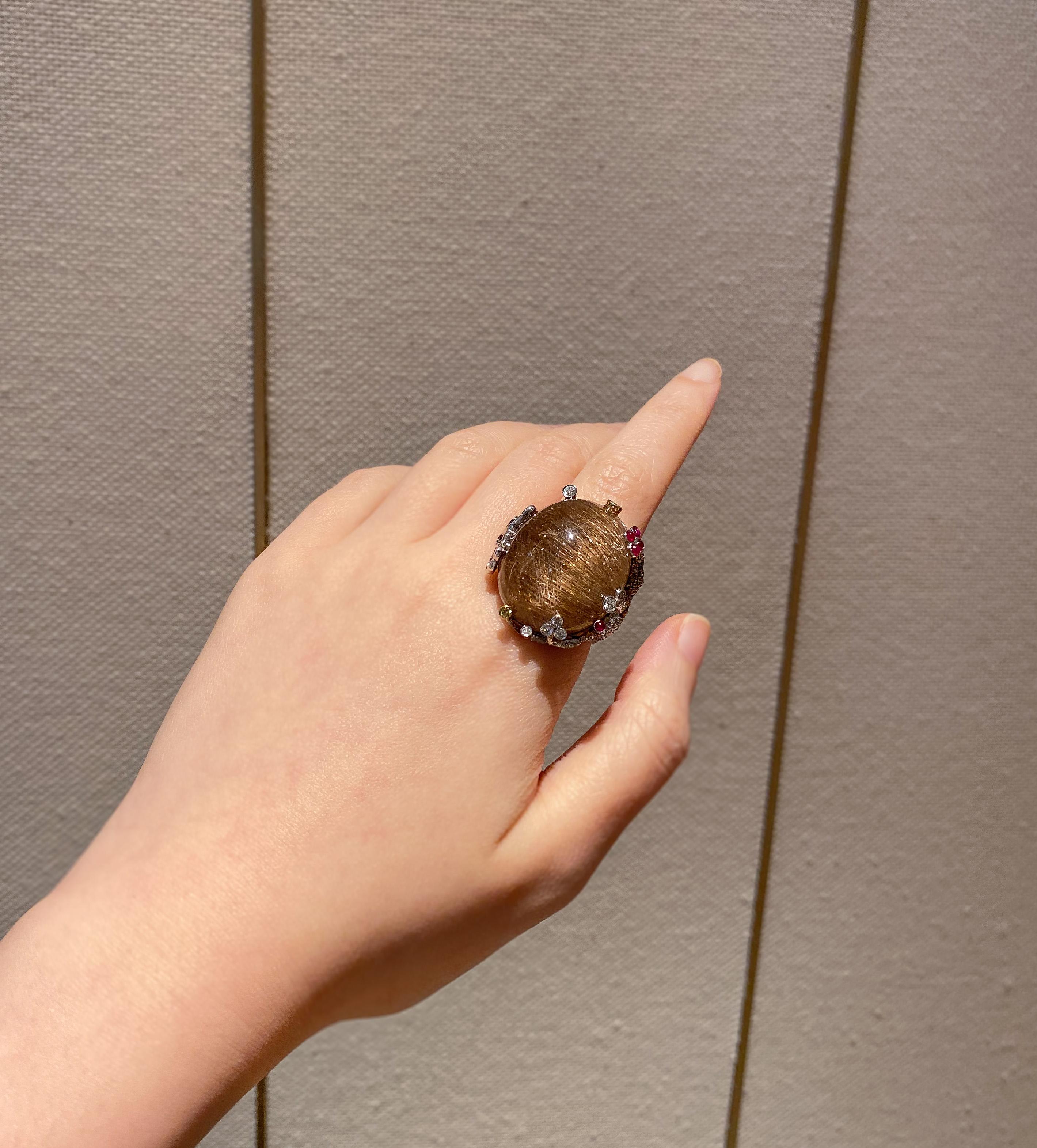 Hong Kong’s renowned yet private fine jewelry designer, Dilys Young, designed this one-of-a-kind cocktail ring to celebrate the healing powers of the ginseng root while showcasing an incredibly unique stone – the 48.21-carat rutile quartz. A common