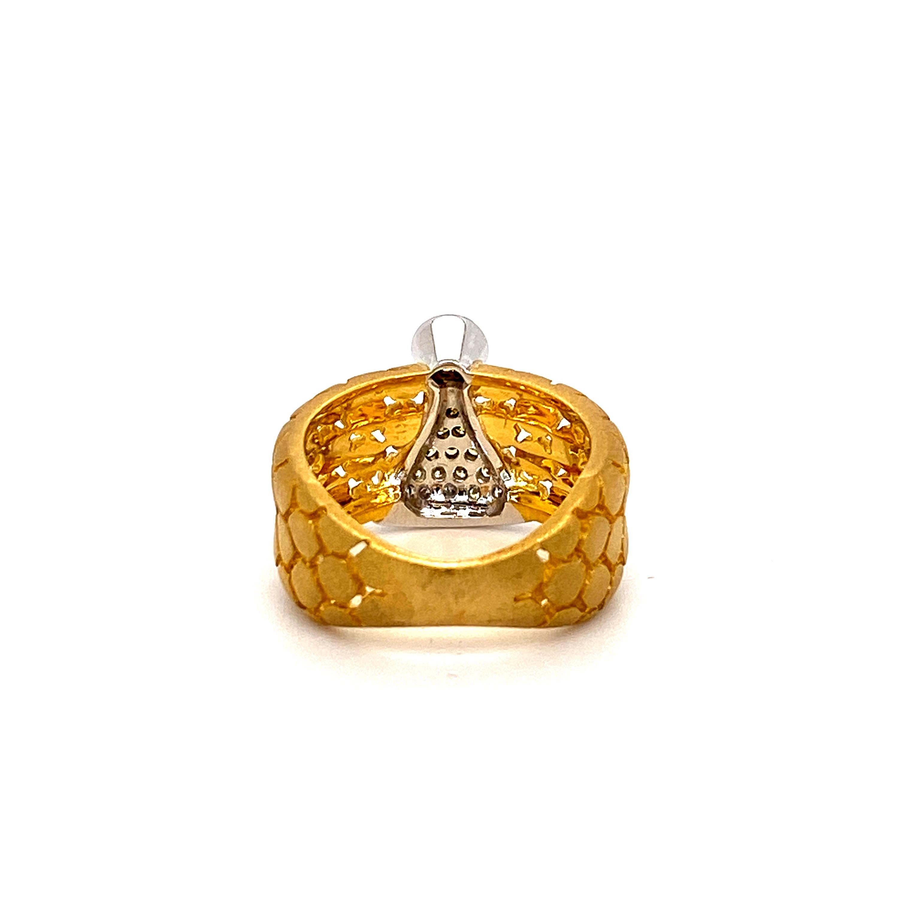 Retro Dilys' Honeycomb Fancy Color and White Diamond 18K Gold Ring For Sale