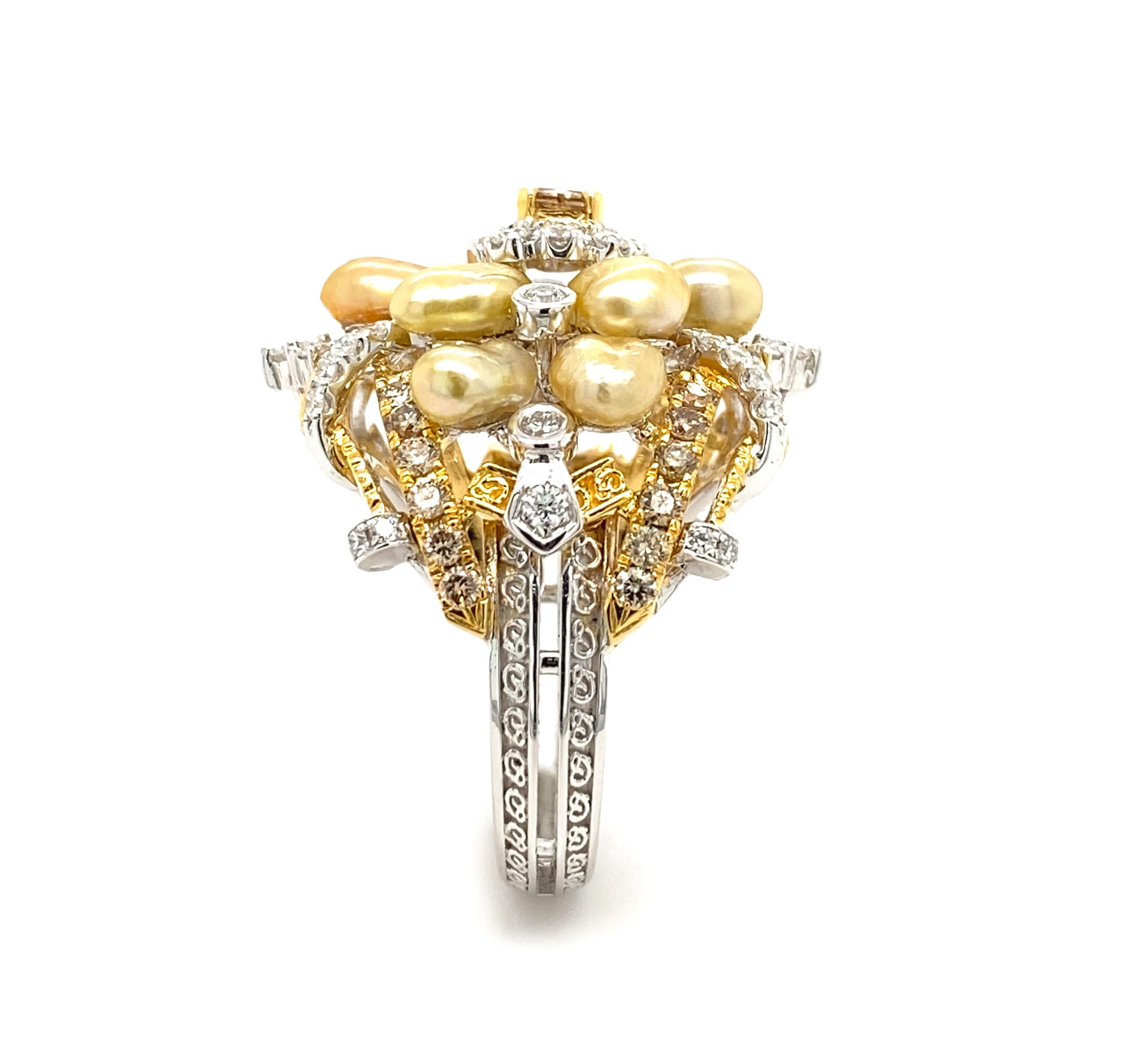 Dilys' Keshi Pearl and Diamonds Cluster Ring in 18K Gold For Sale 1