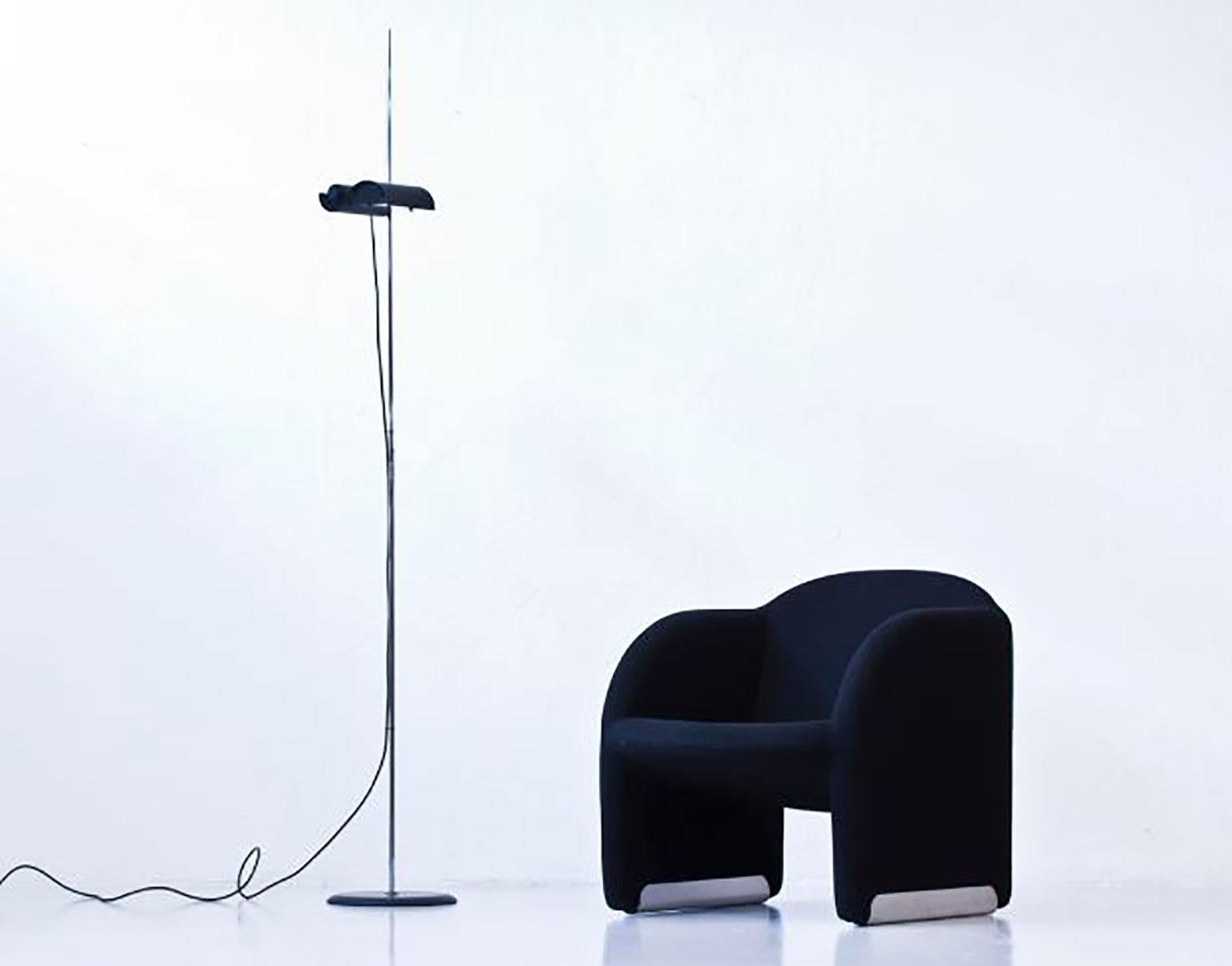 Italian Dim Floor Lamp by Vico Magistretti for Oluce