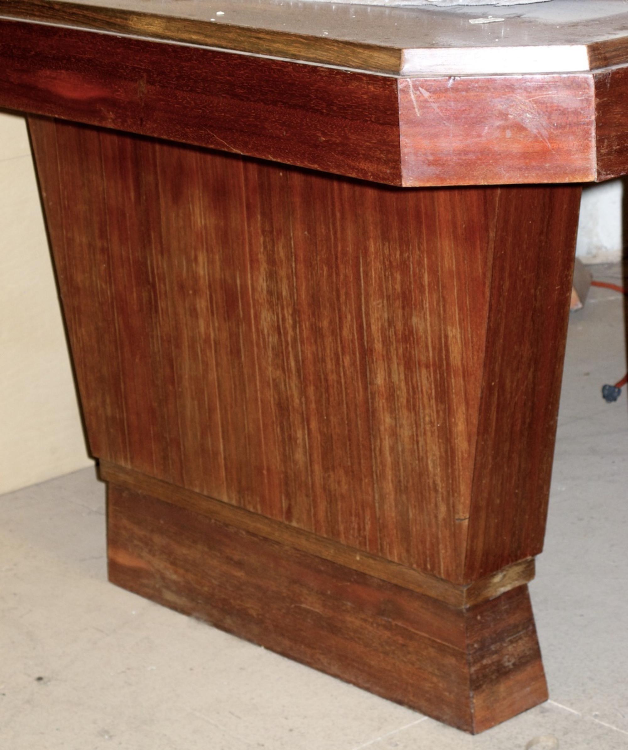 French Modernist Art Deco dining table by DIM (Joubert et Petit) in rosewood, circa 1928. 47