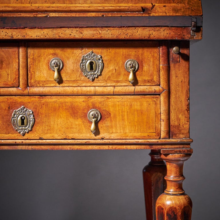 Diminutive 17th Century William and Mary Figured Walnut Bureau Bookcase on Stand For Sale 7