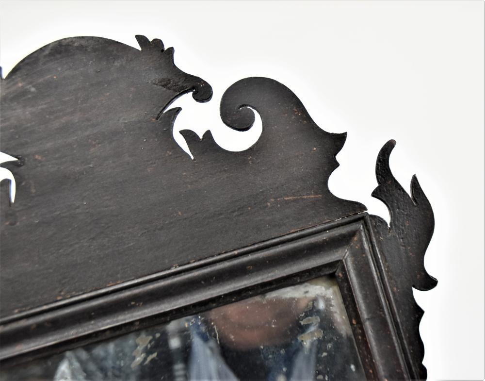Fait main Petit miroir Chippendale américain du 18ème siècle en vente