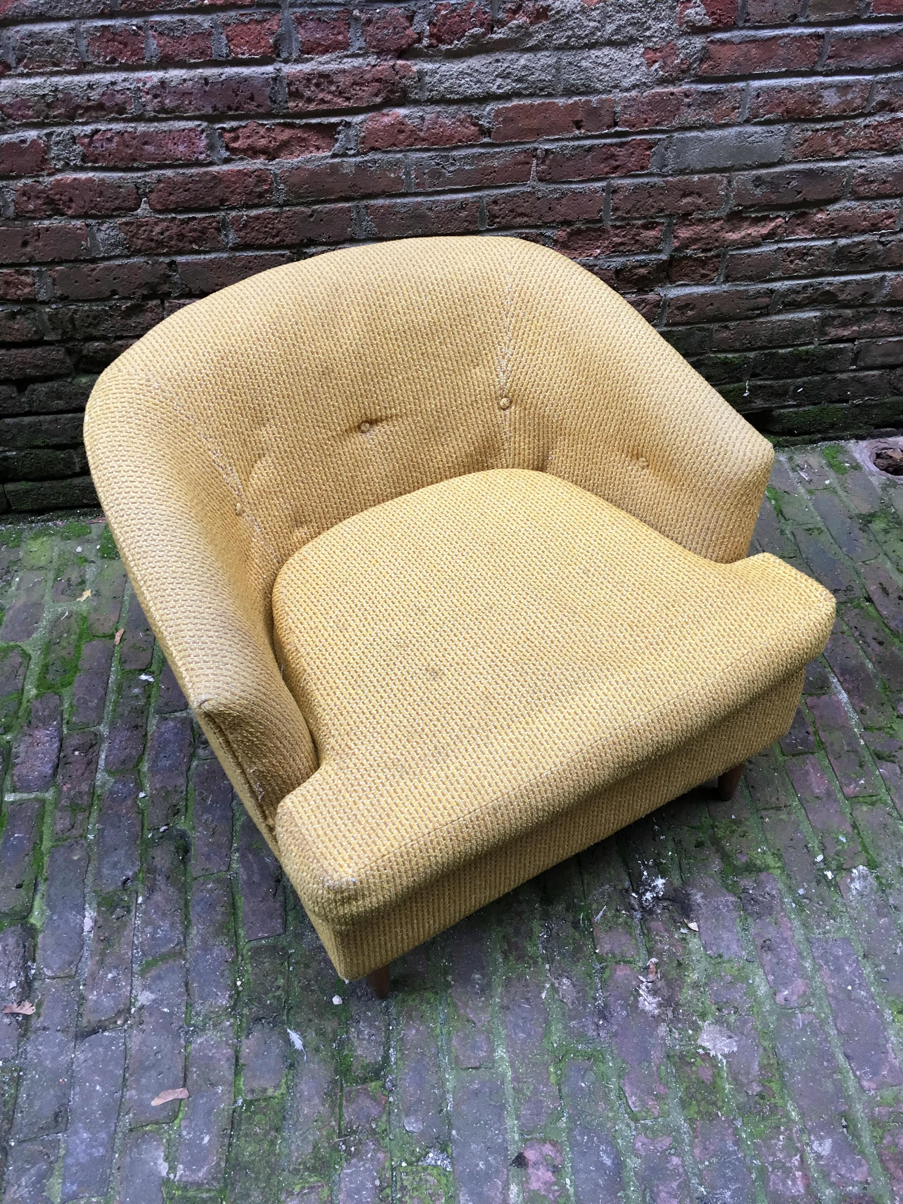 Diminutive 1960s Selig Lounge Chair im Zustand „Relativ gut“ in Garnerville, NY