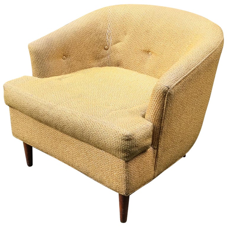 Diminutive 1960s Selig Lounge Chair at 1stDibs