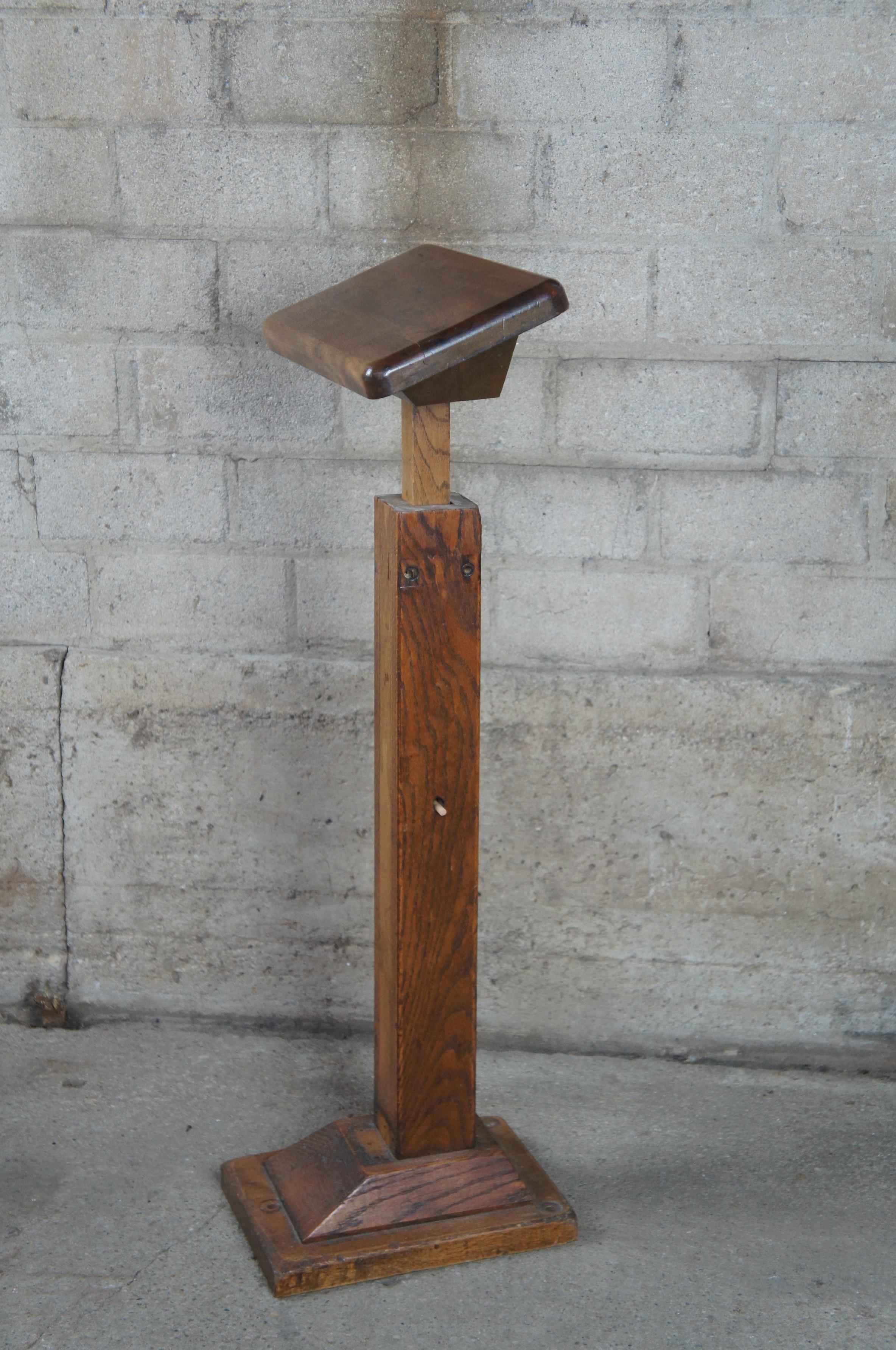 Diminutive Antique Early 20th Century Adjustable Oak Podium Lectern Music Stand 8