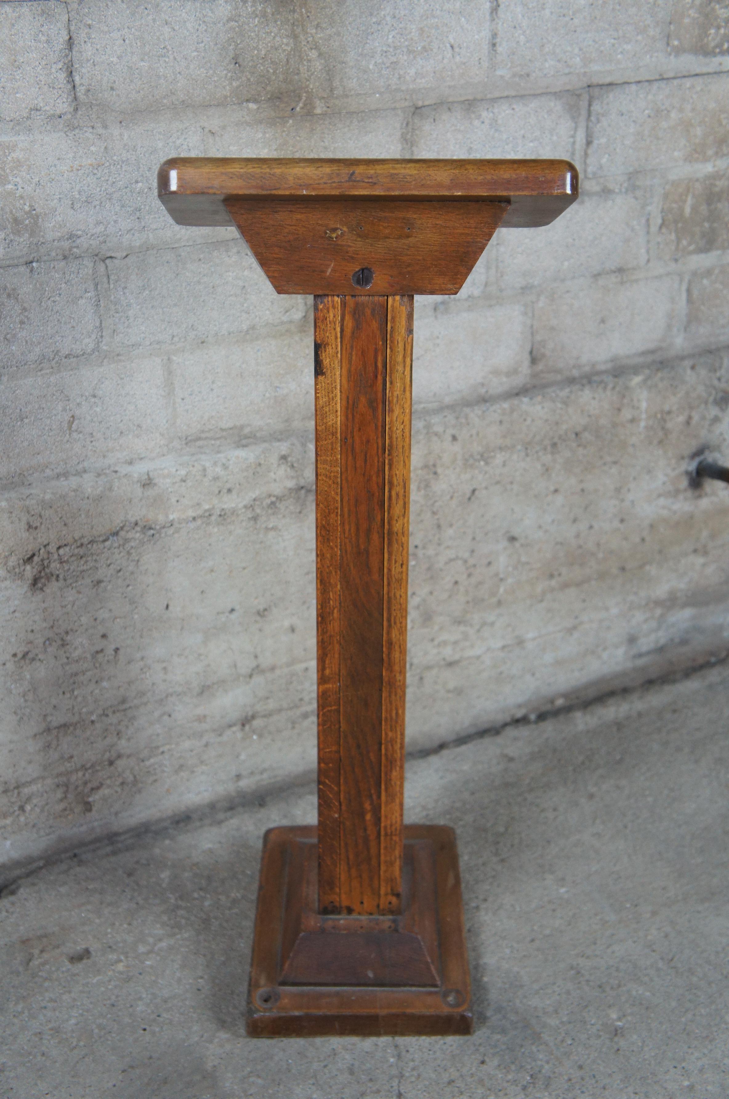 Diminutive Antique Early 20th Century Adjustable Oak Podium Lectern Music Stand 3