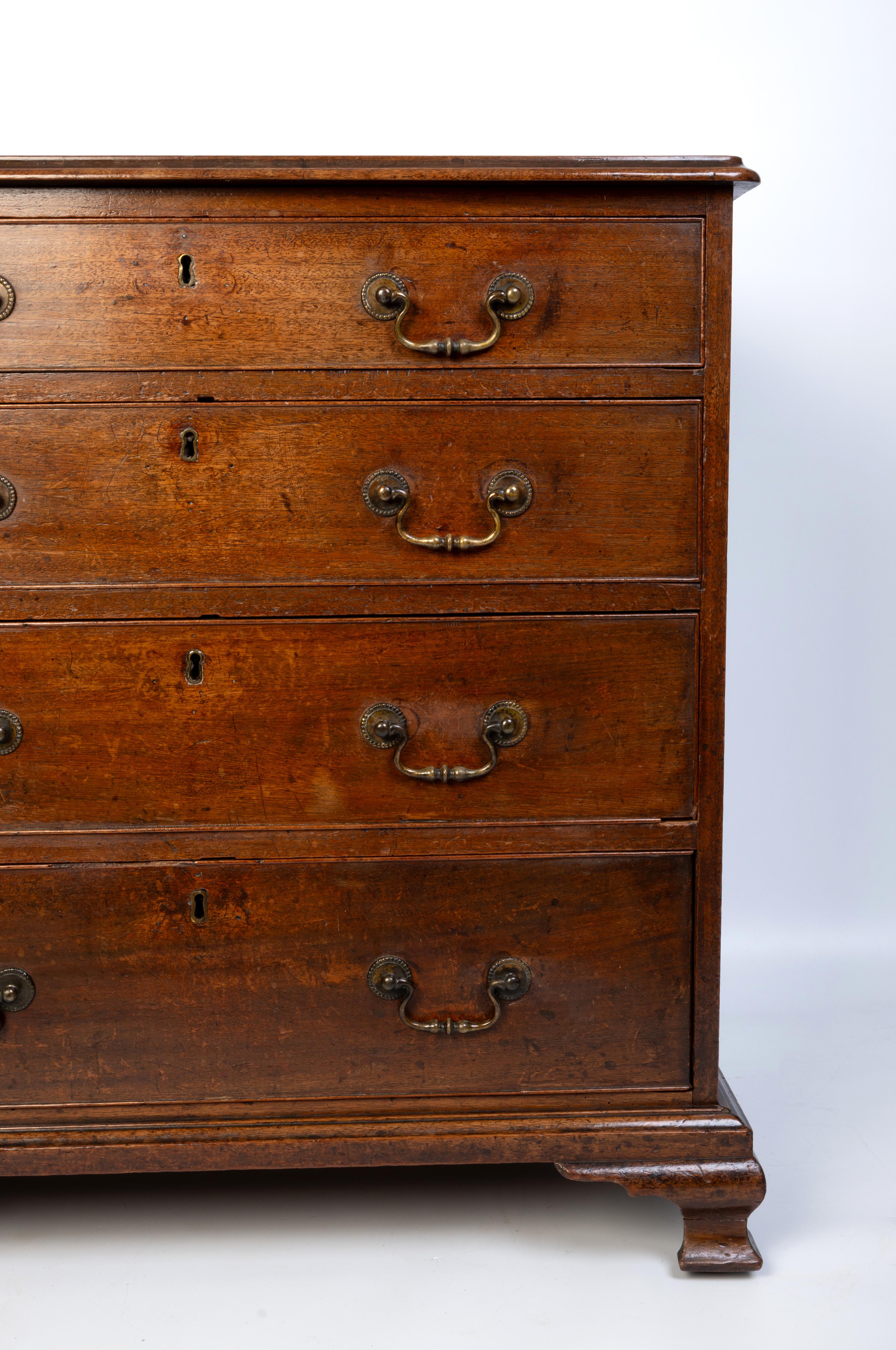 Ottone Diminutivo antico cassettone inglese di Giorgio II in mogano C.1750 in vendita