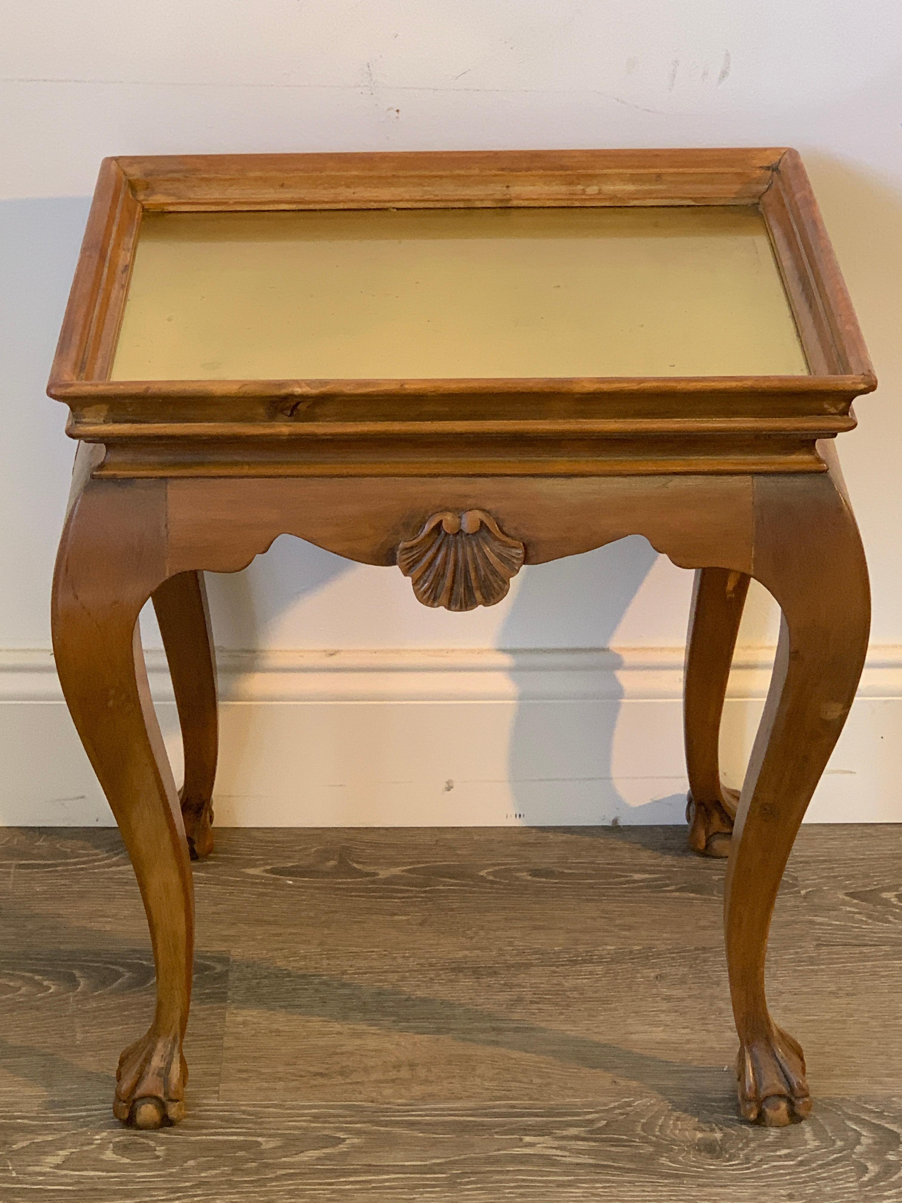 Diminutive Bleached Wood & Brass Side Table In Good Condition For Sale In West Palm Beach, FL
