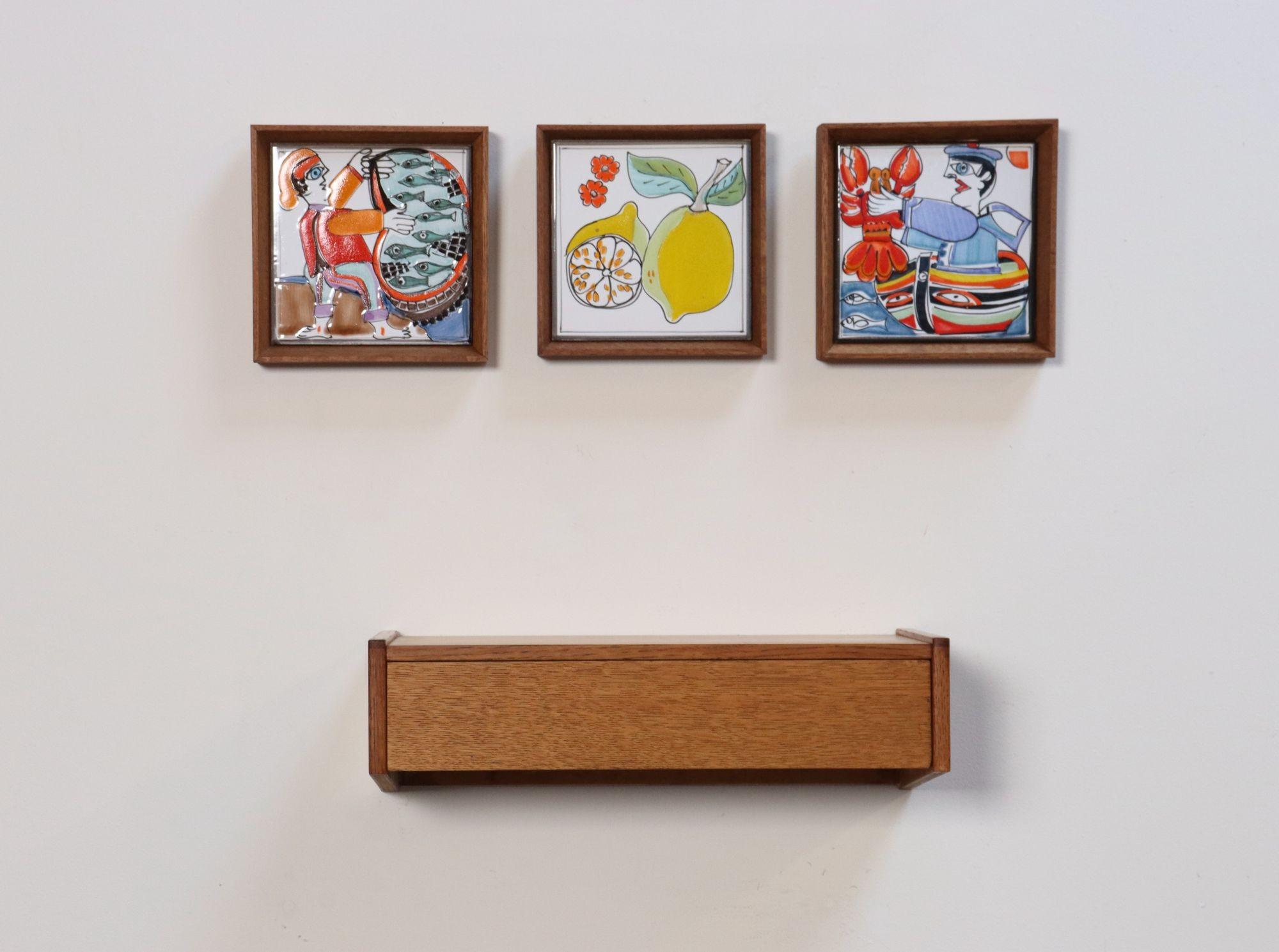 Diminutive Danish Modern Single-Drawer Floating Nightstand / End Table in Oak For Sale 13