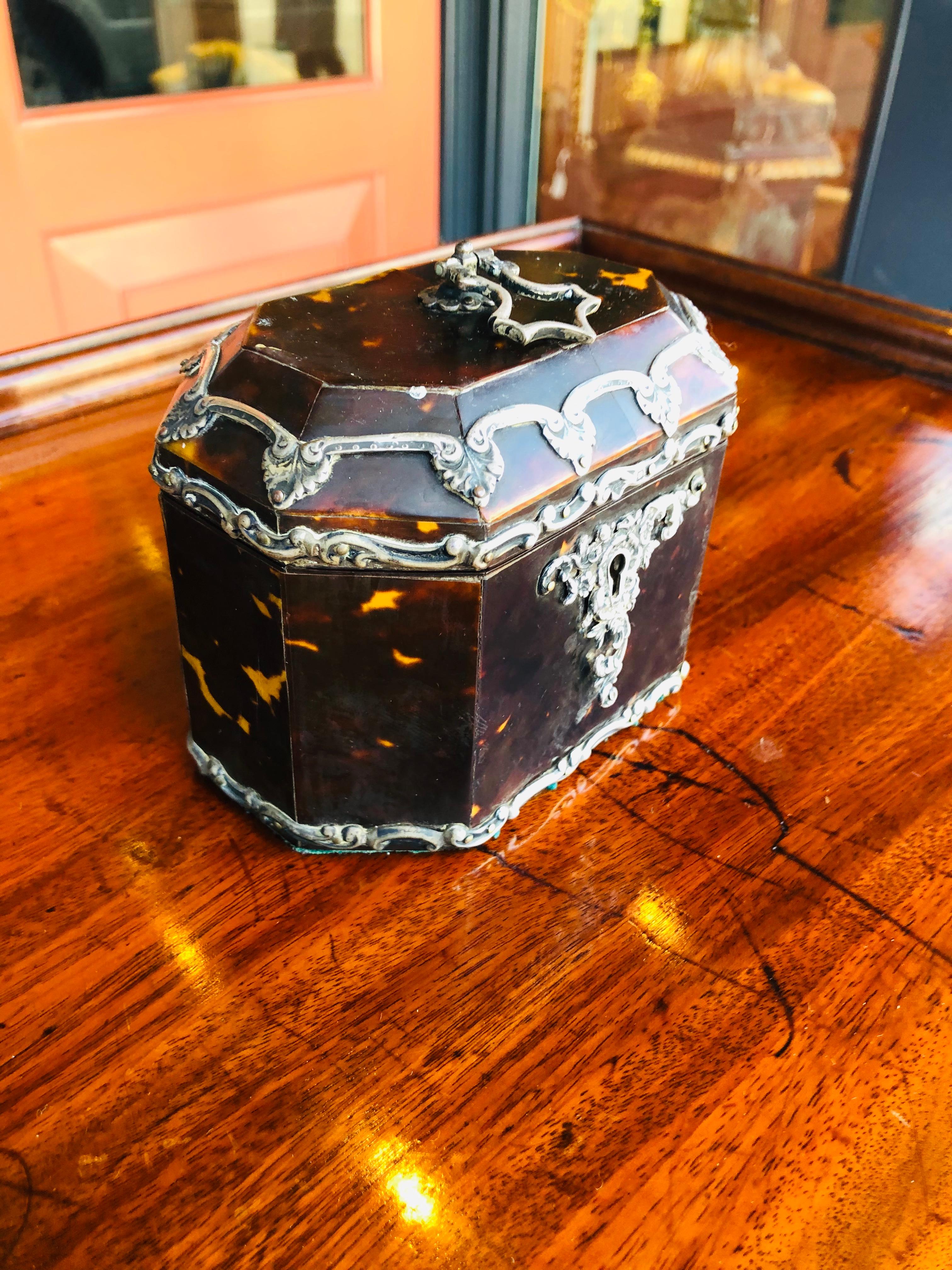 Diminutive English Tea Caddy of Tortoise Shell with Sterling Silver Mounts In Good Condition In Charleston, SC