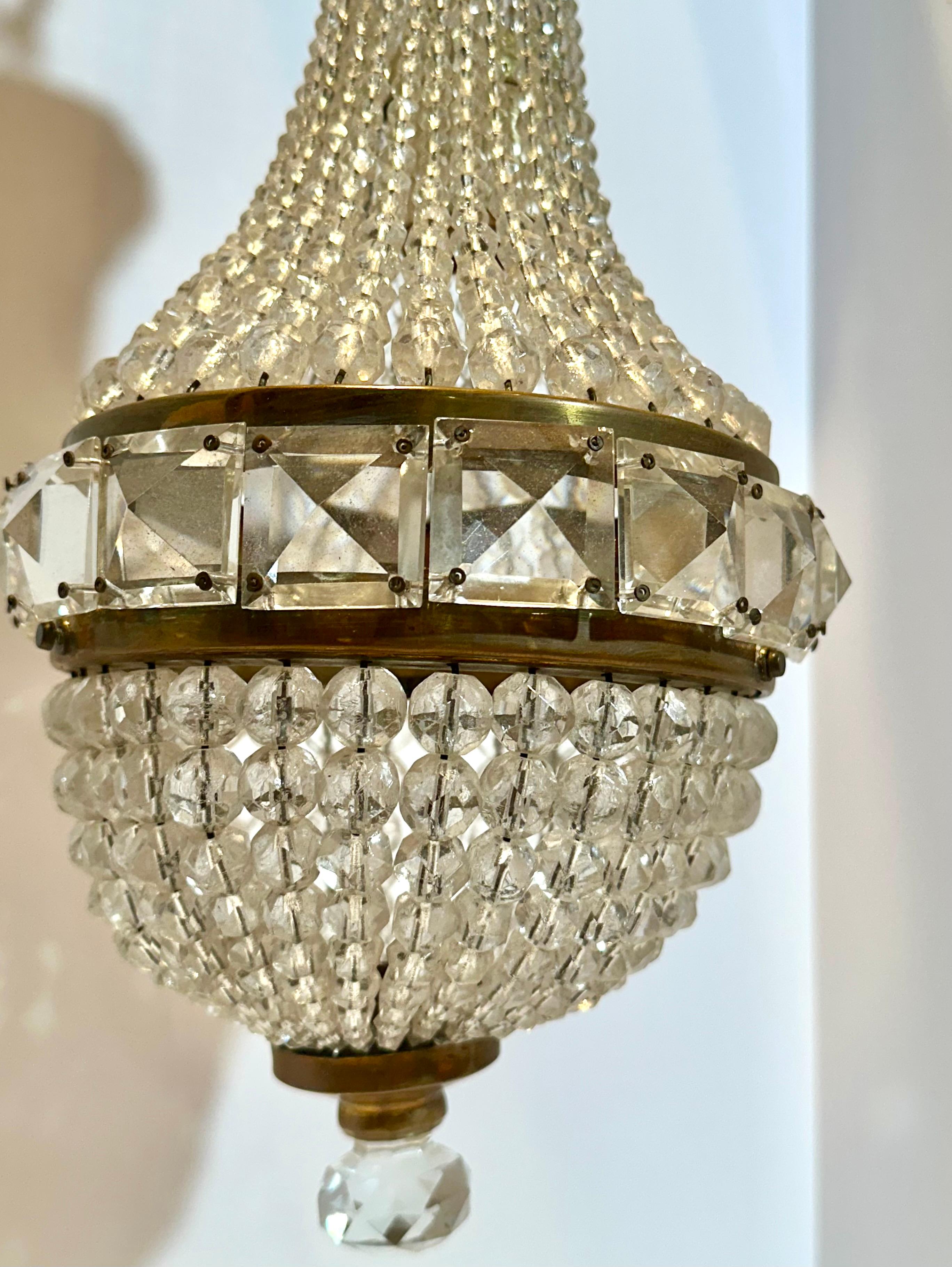 XX secolo Diminutivo lampadario francese in vendita