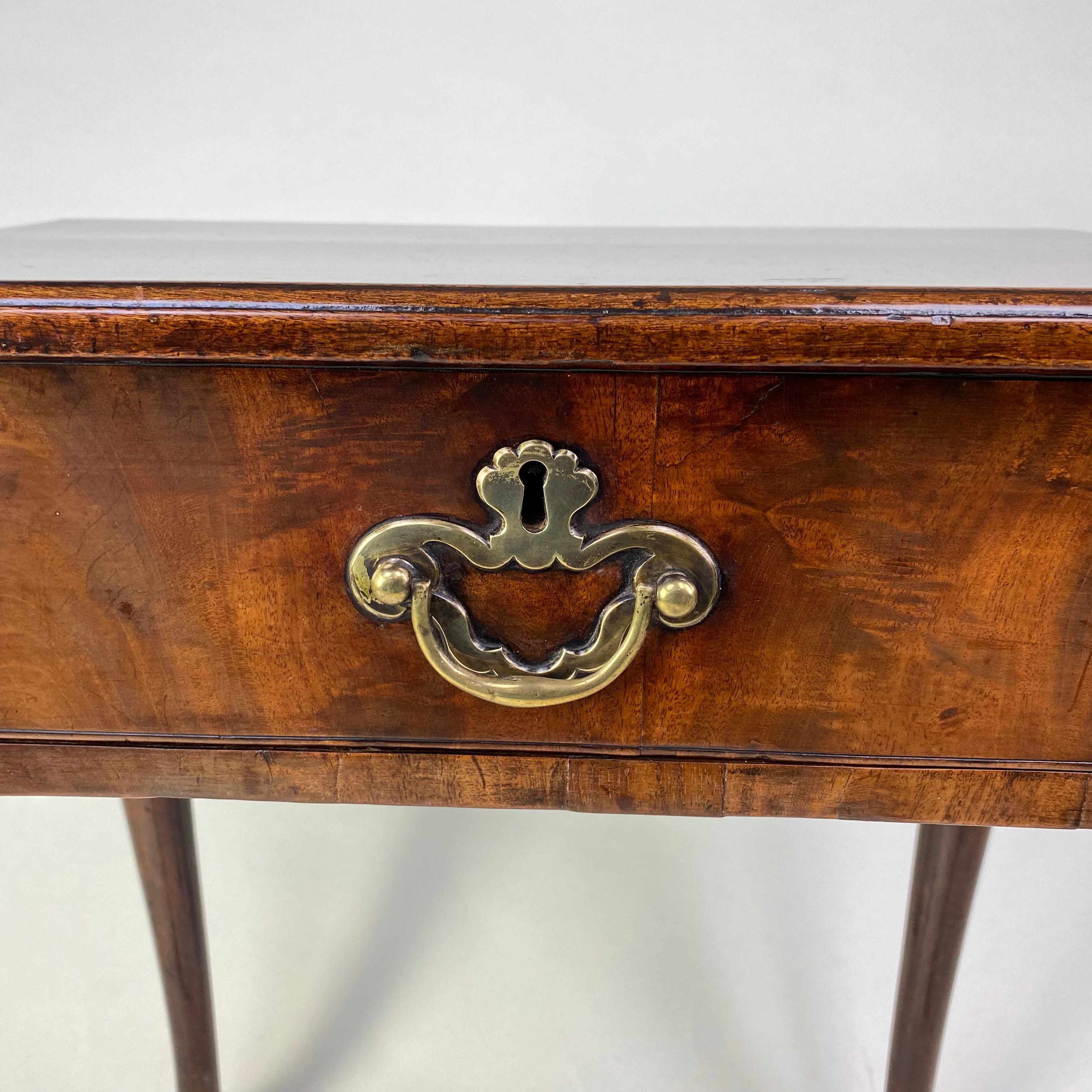 Diminutive George II period Cabriole leg Side Table For Sale 1