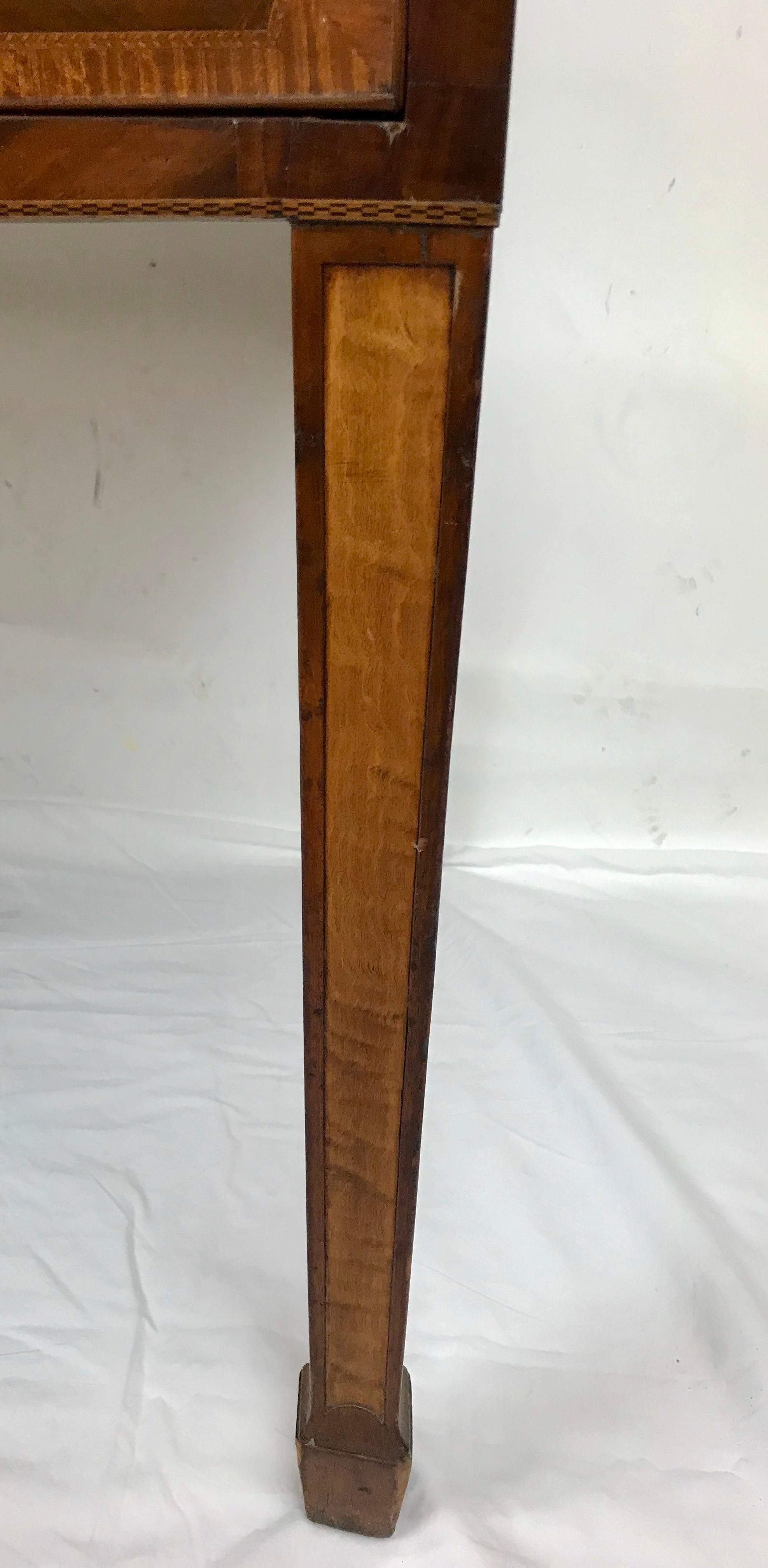 Mahogany Diminutive George III Hepplewhite Inlay Serpentine Sideboard For Sale