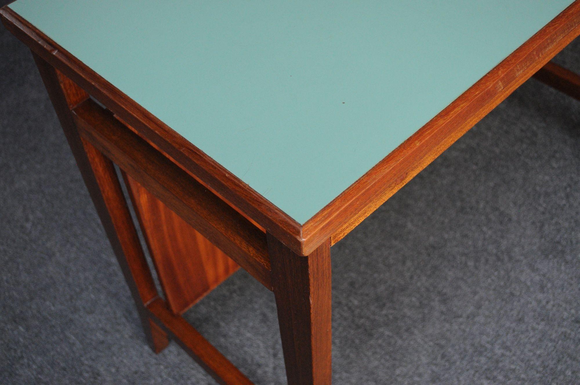Kleiner Schreibtisch aus gebeiztem Mahagoni und Laminat, Gio Ponti für Schirolli im Angebot 14