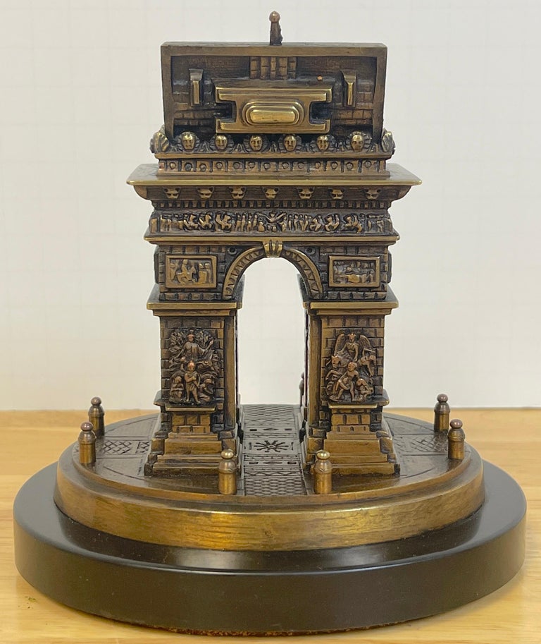 Diminutive Grand Tour Bronze Architectural Model of the Arch de Triumph For Sale 1