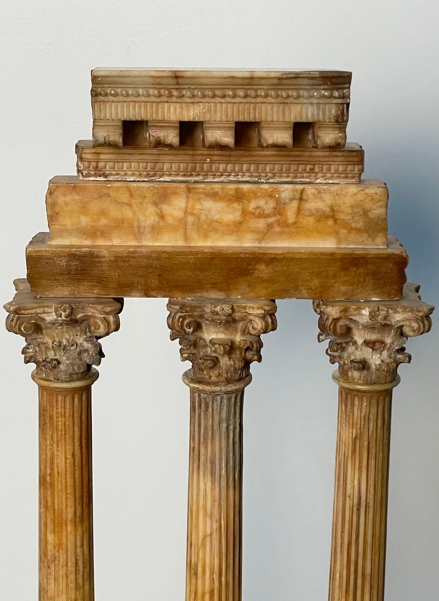Baroque Petit modèle italien de ruines Grand Tour, marbre de Sienne, statue/sculpture en vente