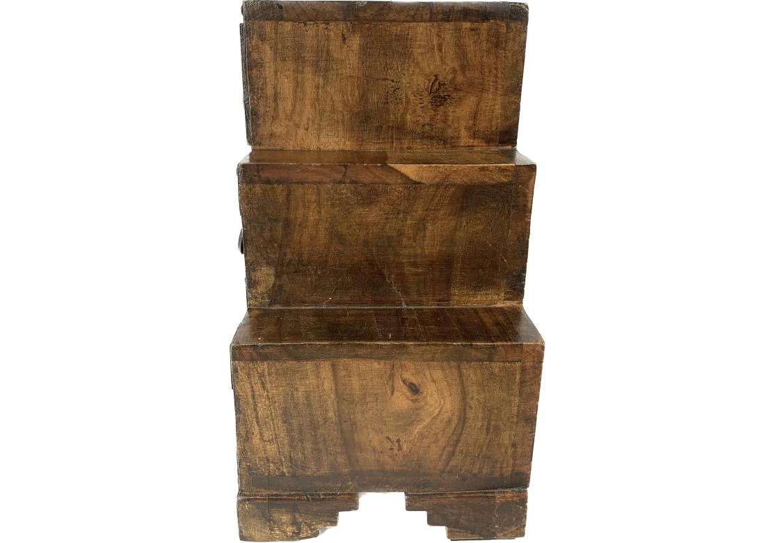 Diminutive Japanese Tansu Style Six Drawer Chest For Sale 1