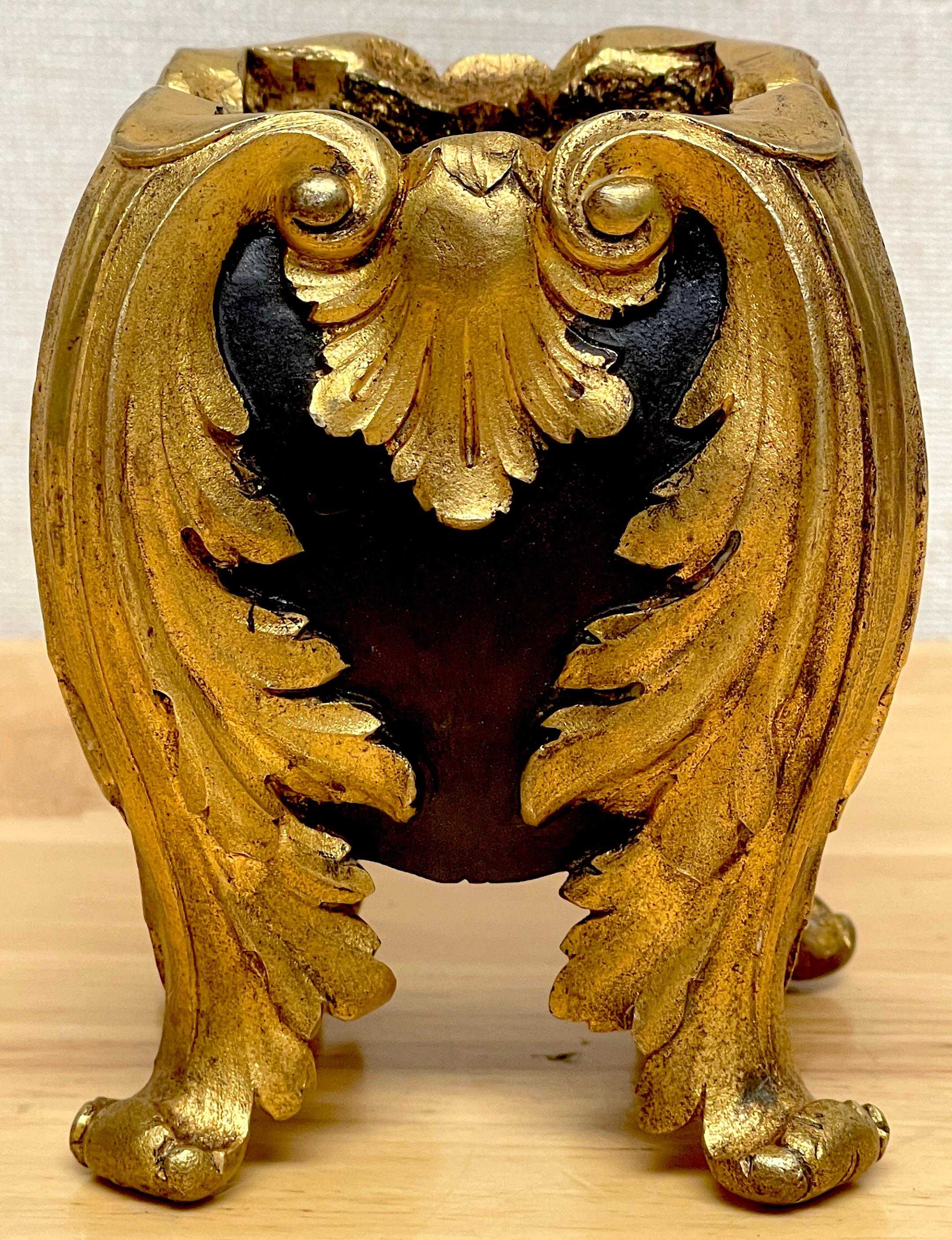 Diminutive Louis XV ormolu & patinated bronze cachepot*
France, of period Louis XV (1715-1744) or older

A subtle, magnificent casting, of cachepot form, with ormolu shell and acanthus motif, with patinated cartouche, supported by four ormolu