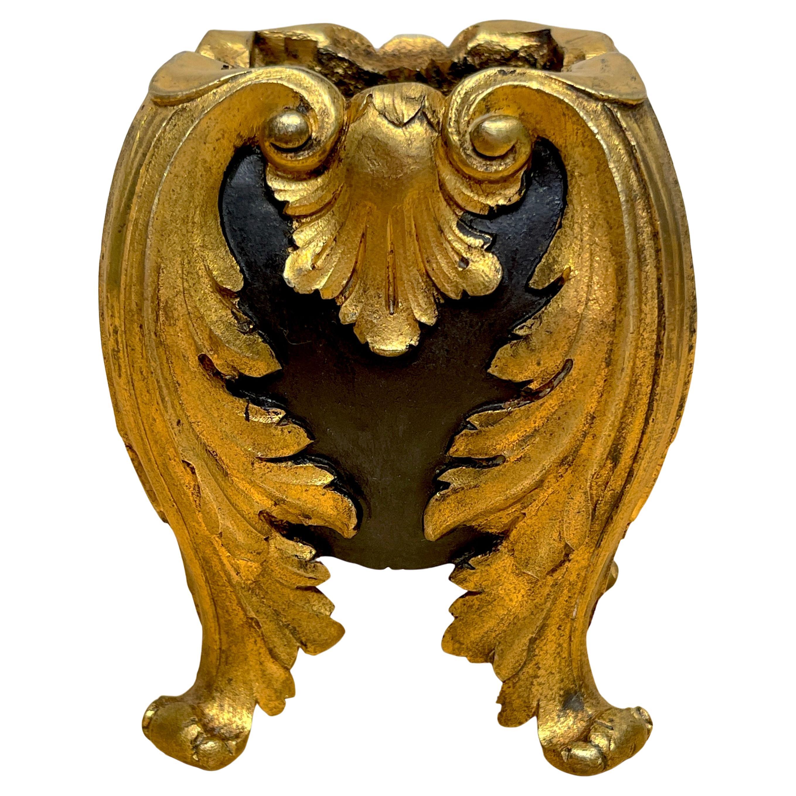 Kleiner Übertopf aus Goldbronze und patinierter Bronze im Louis-XV-Stil