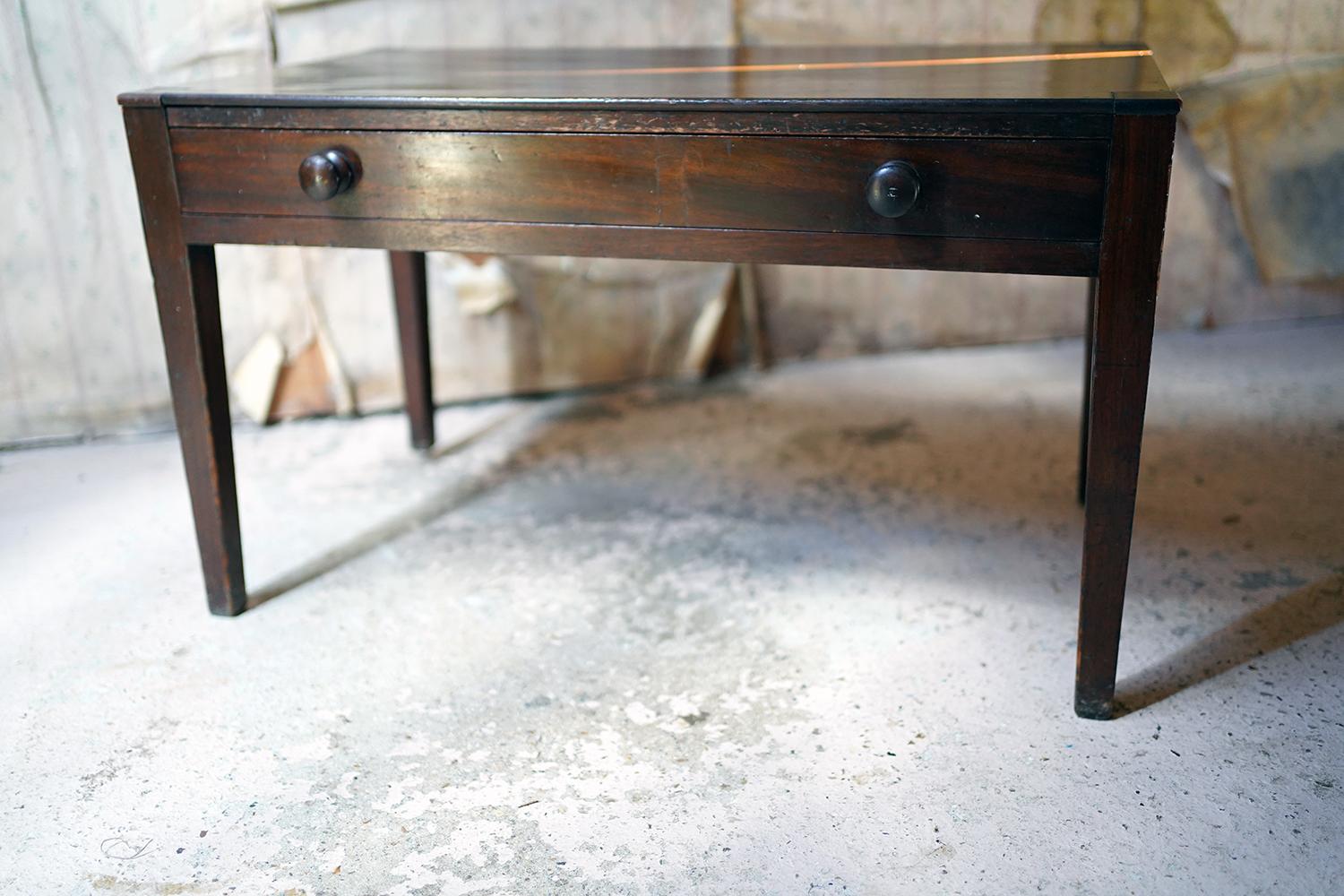 Early 20th Century Diminutive Mahogany Table by Spillman & Co of London, c.1920-30 For Sale