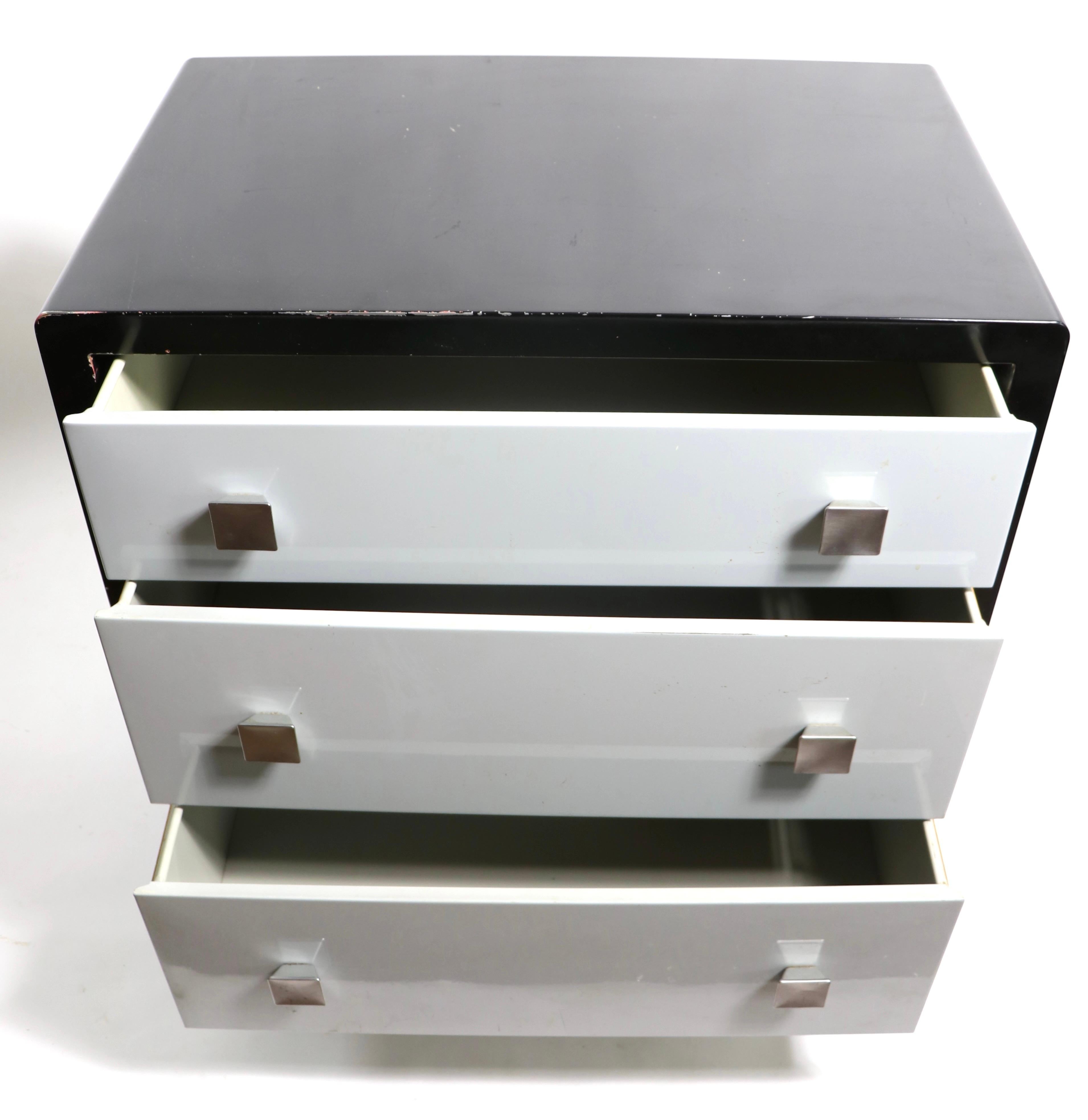 simmons metal dresser