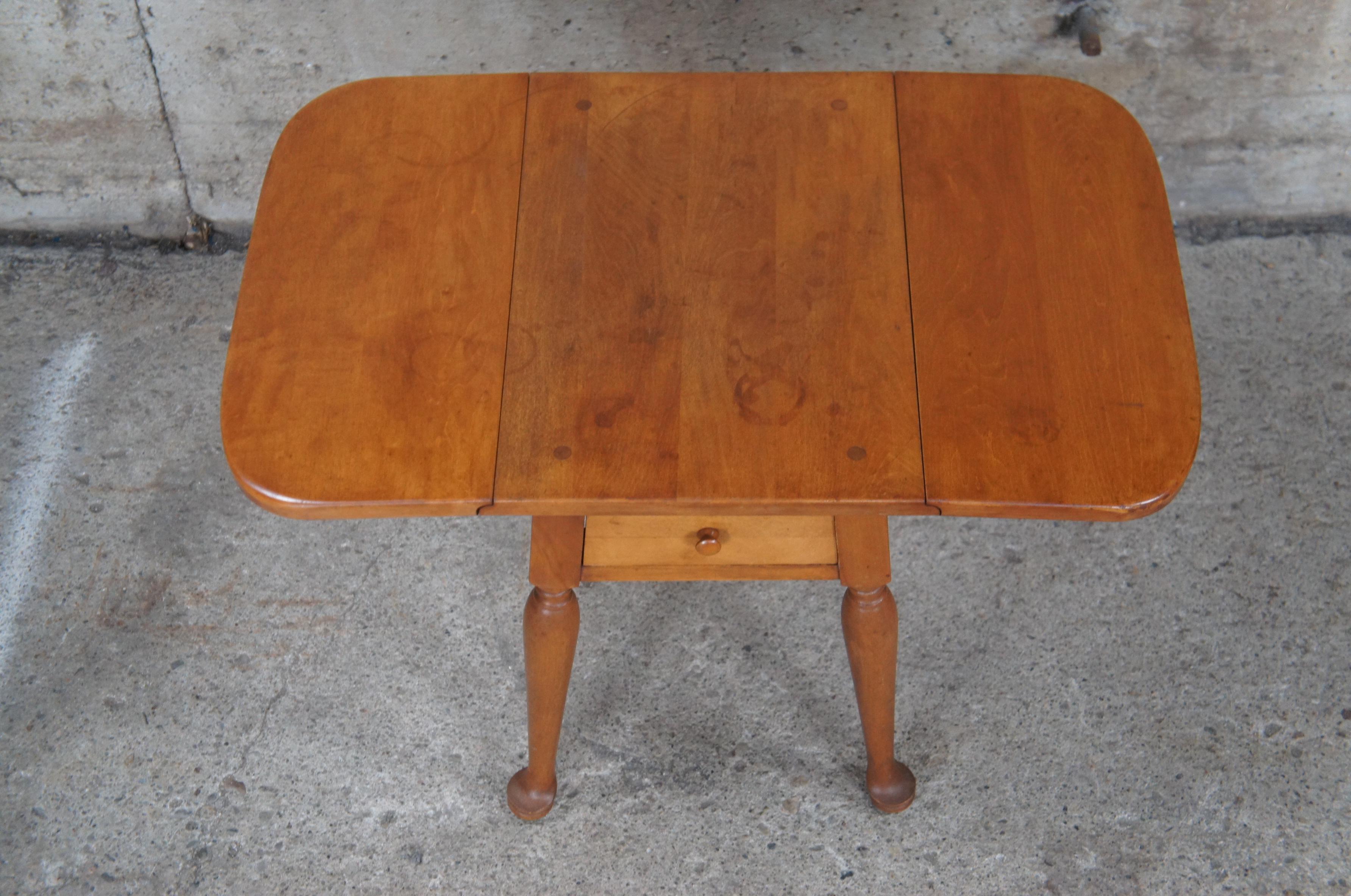 20th Century Diminutive Mid Century Whitney Early American Style Maple Drop Leaf Side Table For Sale