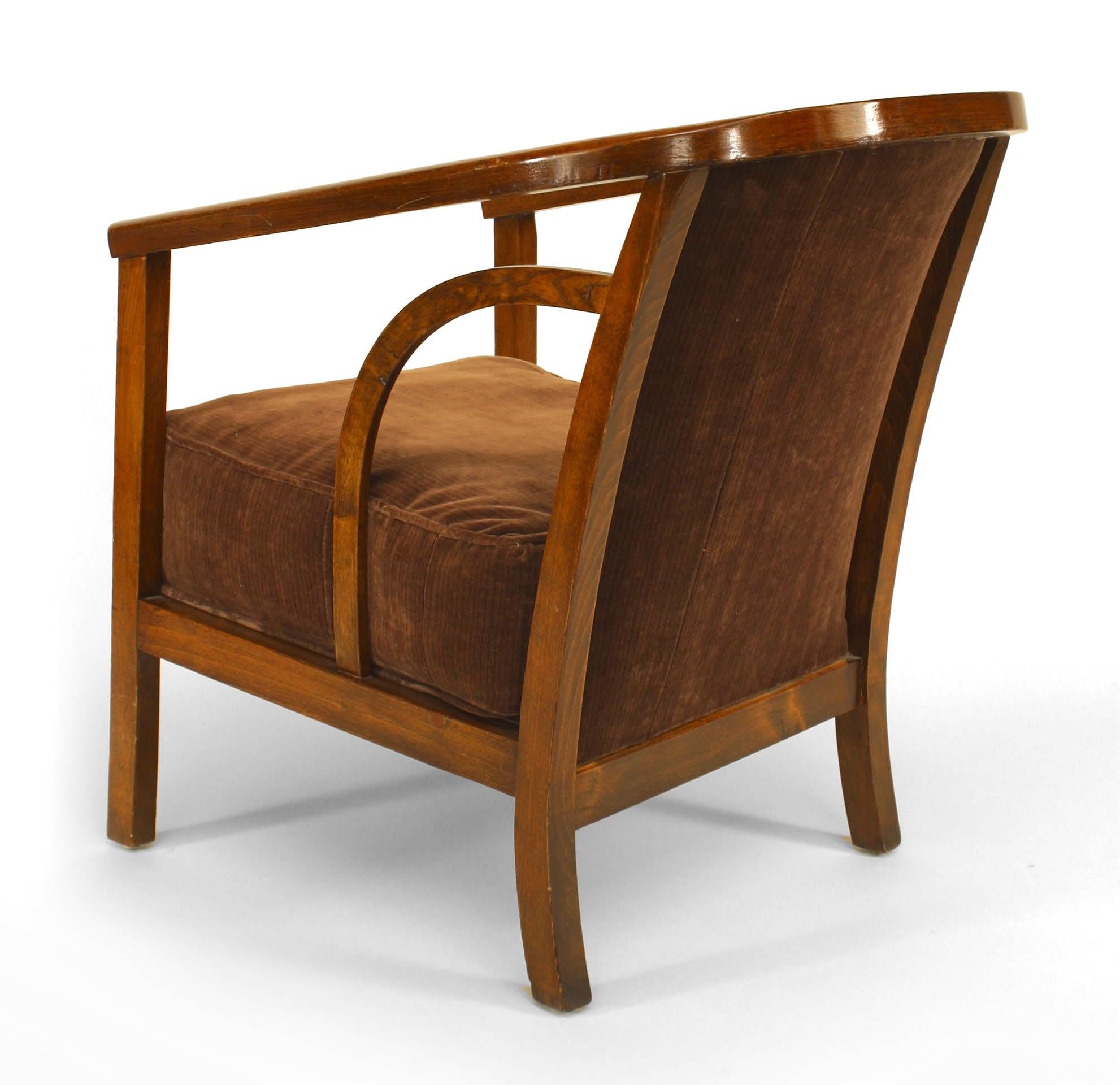 Pair of Mid-Century Beechwood Armchairs with Brown Velvet Upholstery  In Good Condition In New York, NY