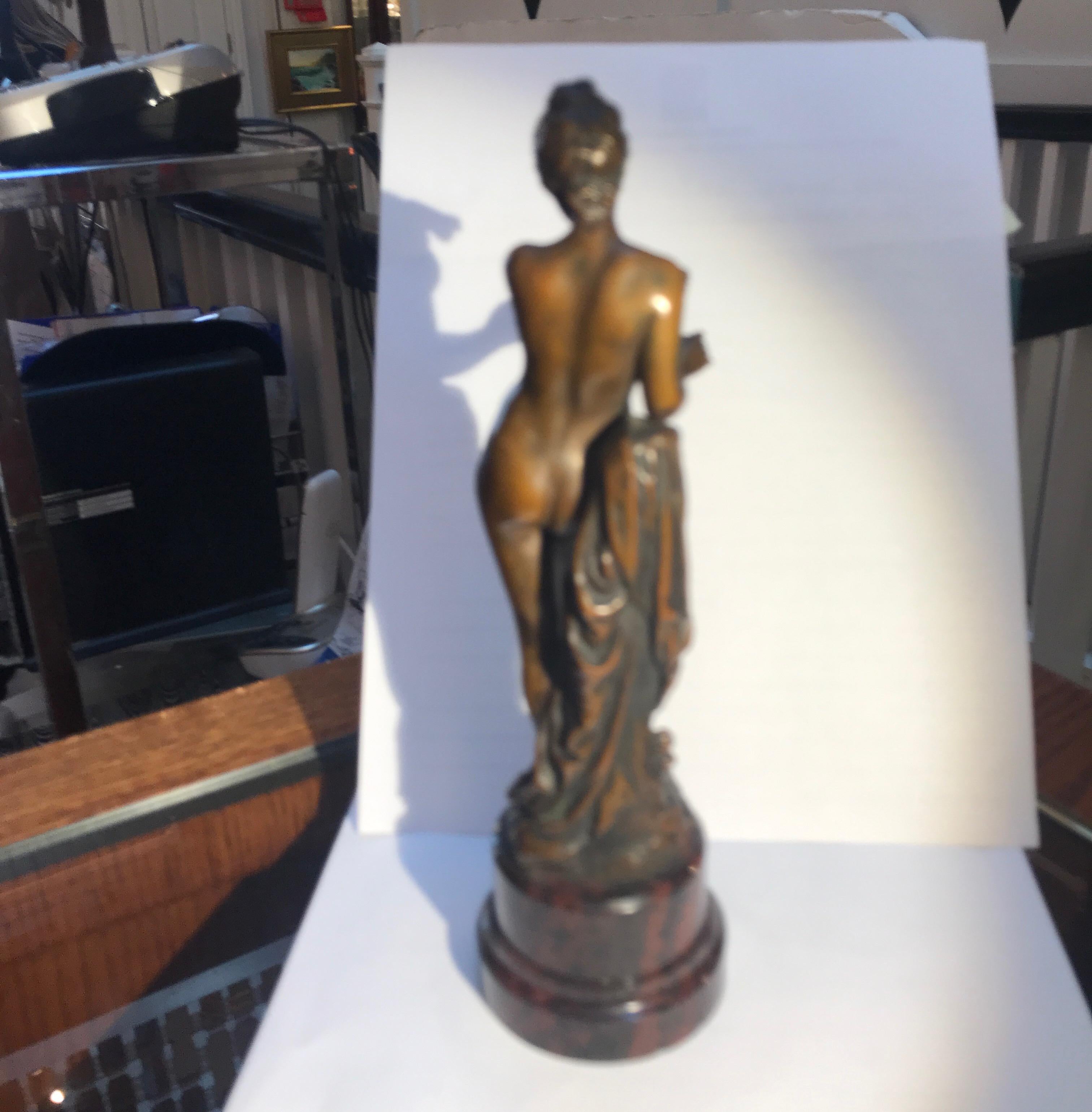 Diminutive Patinated Female Nude Bronze Signed Gladendeck In Good Condition In Lambertville, NJ