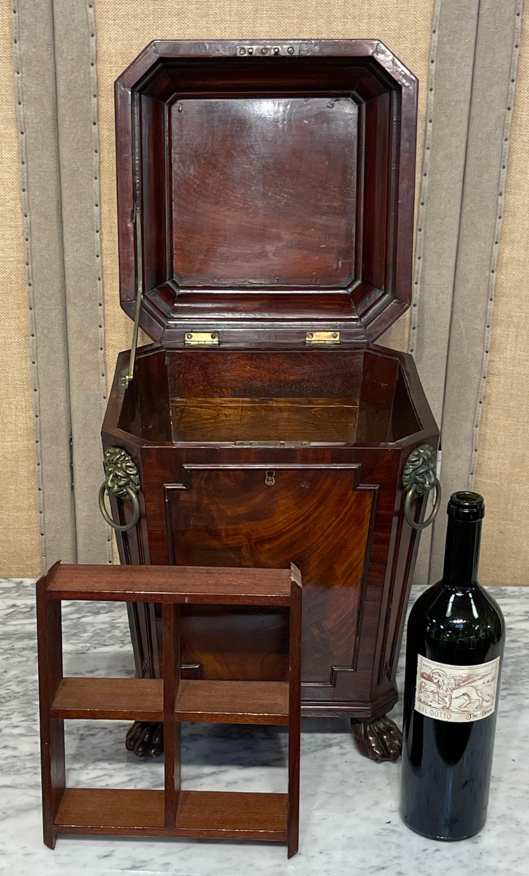 Diminutive Regency Mahogany & Brass Cellarette, Attributed to Gillows & Co. For Sale 3