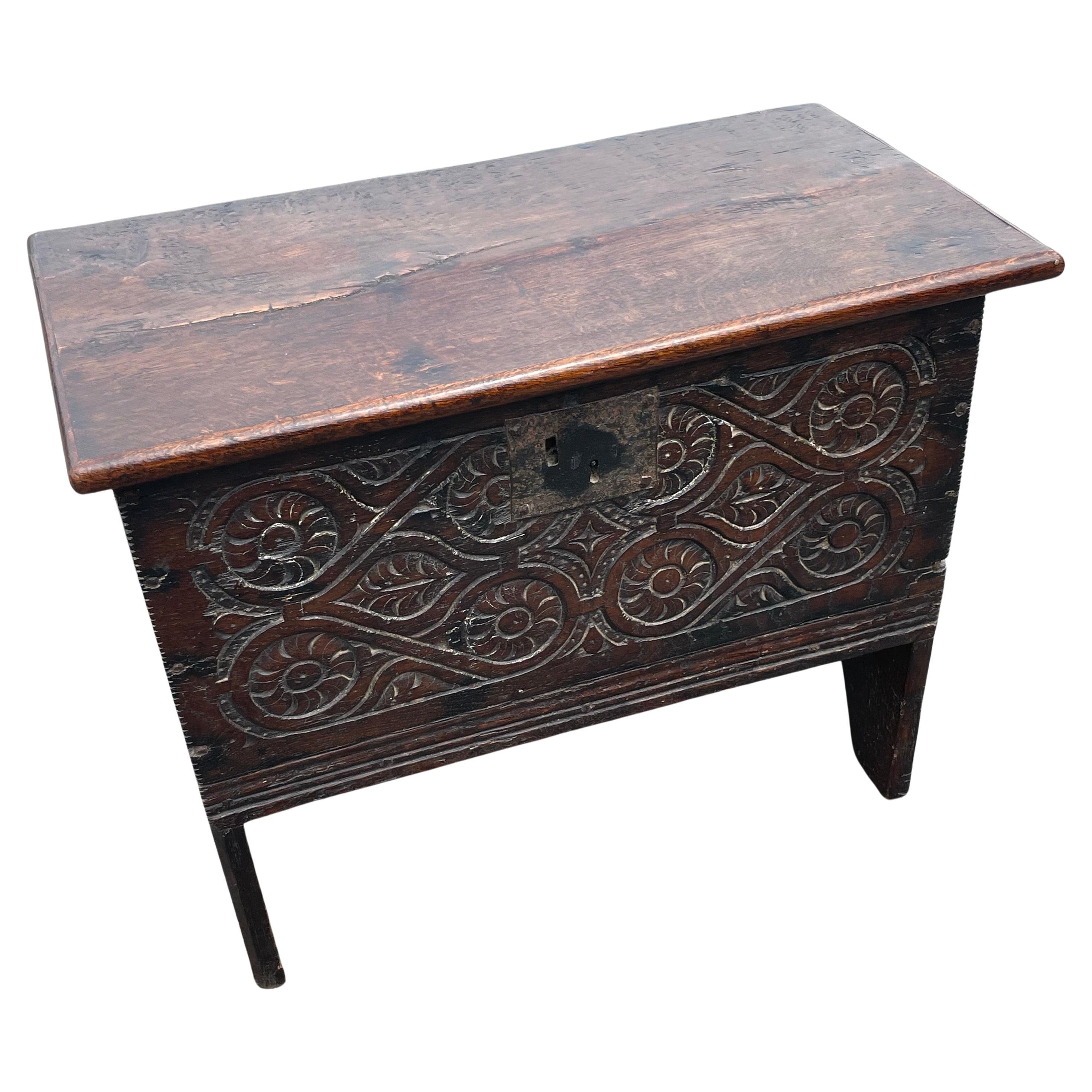 Antique and Vintage Blanket Chests 1,143 For Sale at 1stDibs