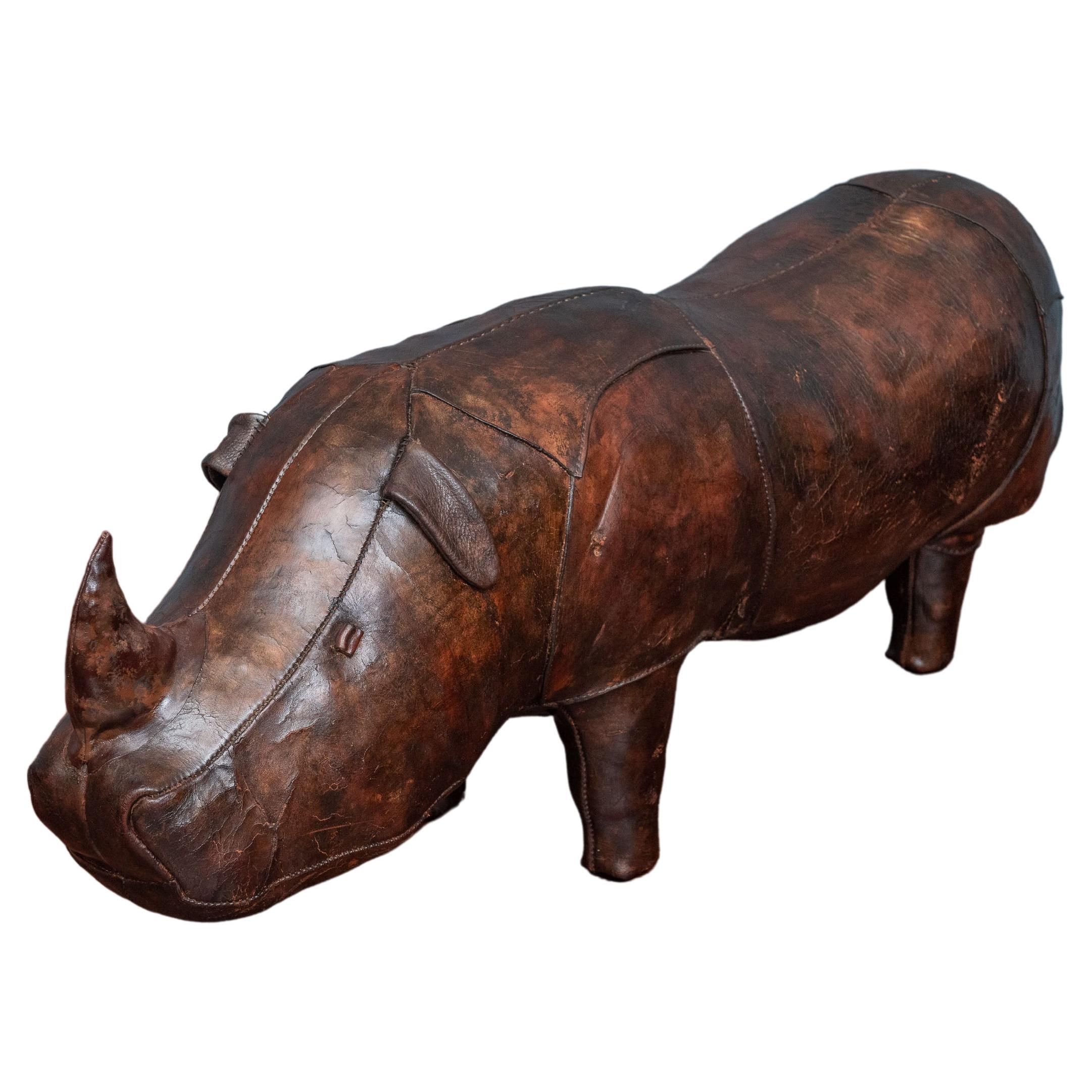 Tabouret Rhino Dimitri Omersa pour Abercrombie &amp; Fitch