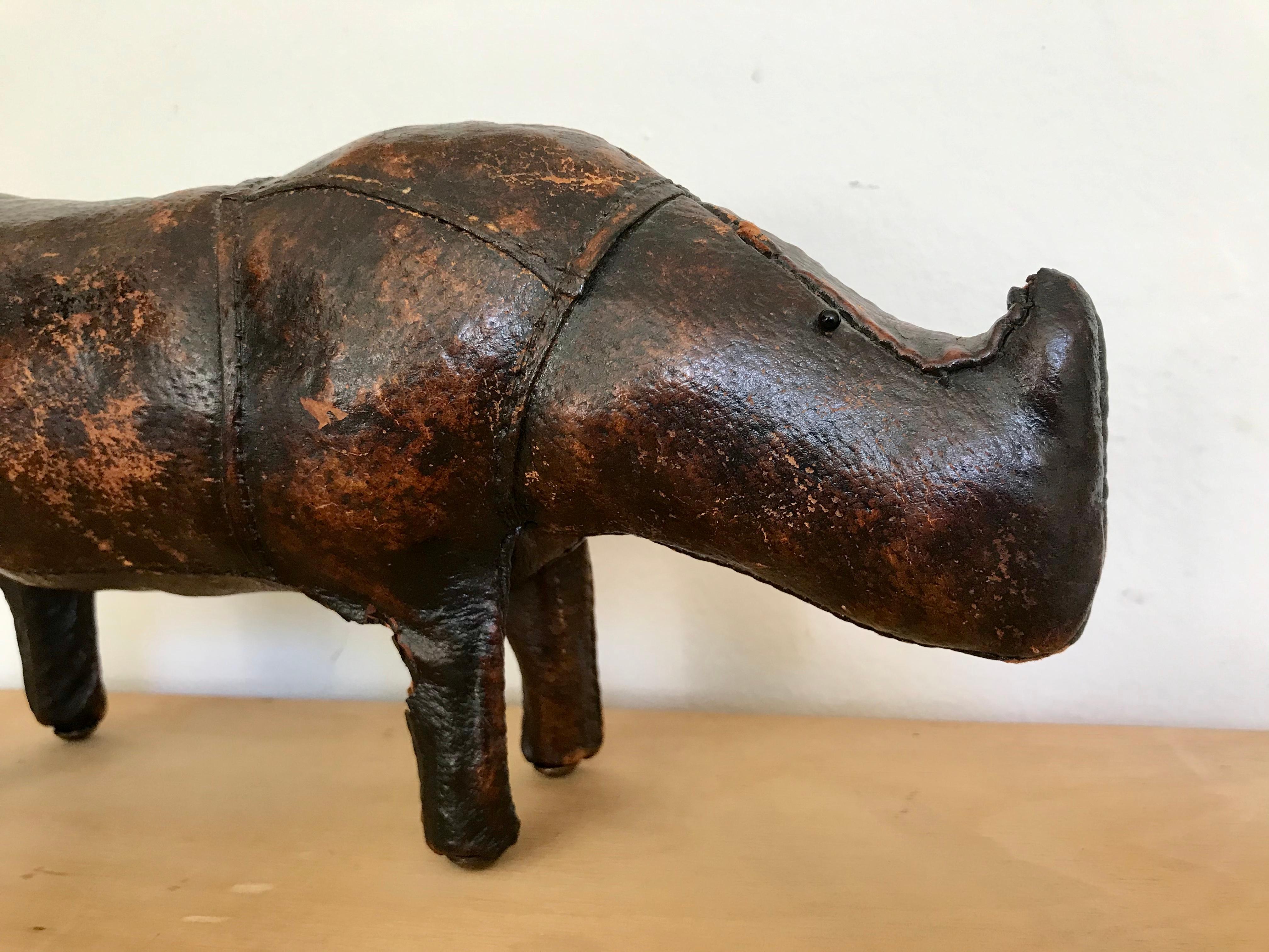 Anglais Dimitri Omersa - Petit Rhino en cuir
