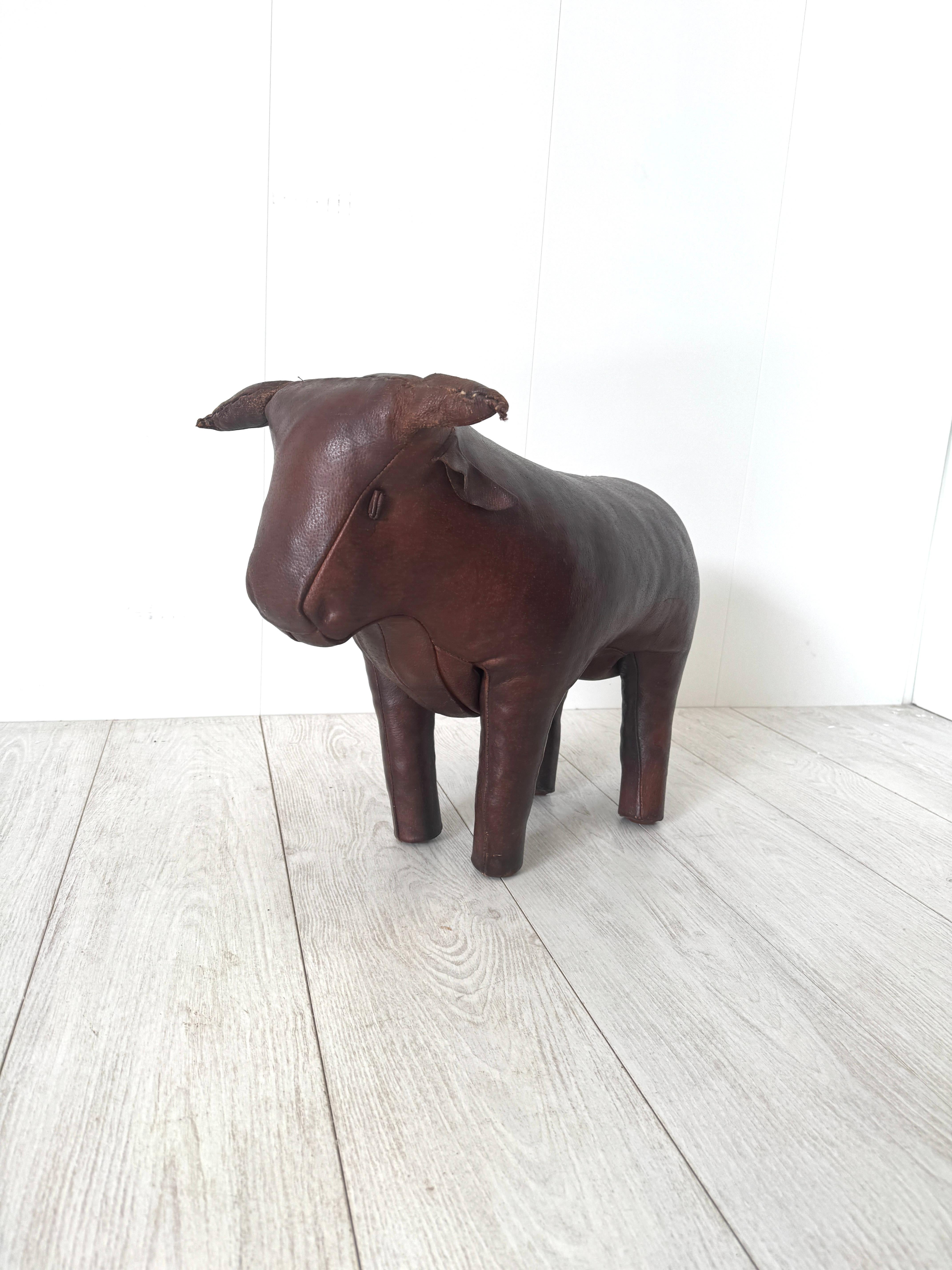 Dimitri Omersa, Taurus, Inglaterra 1970s en venta 3