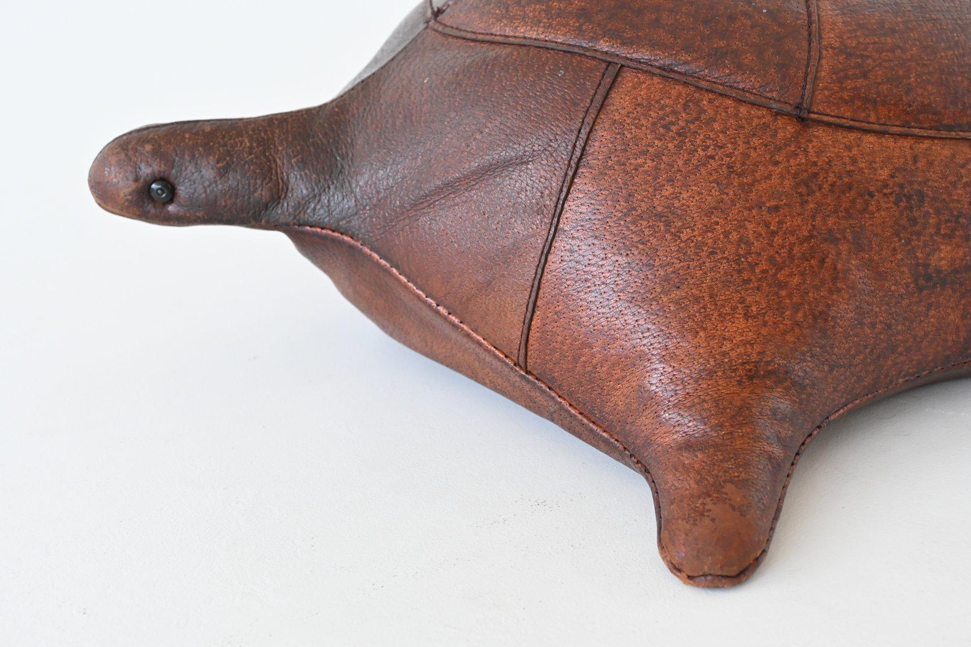 Mid-20th Century Dimitri Omersa Turtle Foot Stool Abercrombie & Fitch United Kingdom, 1960