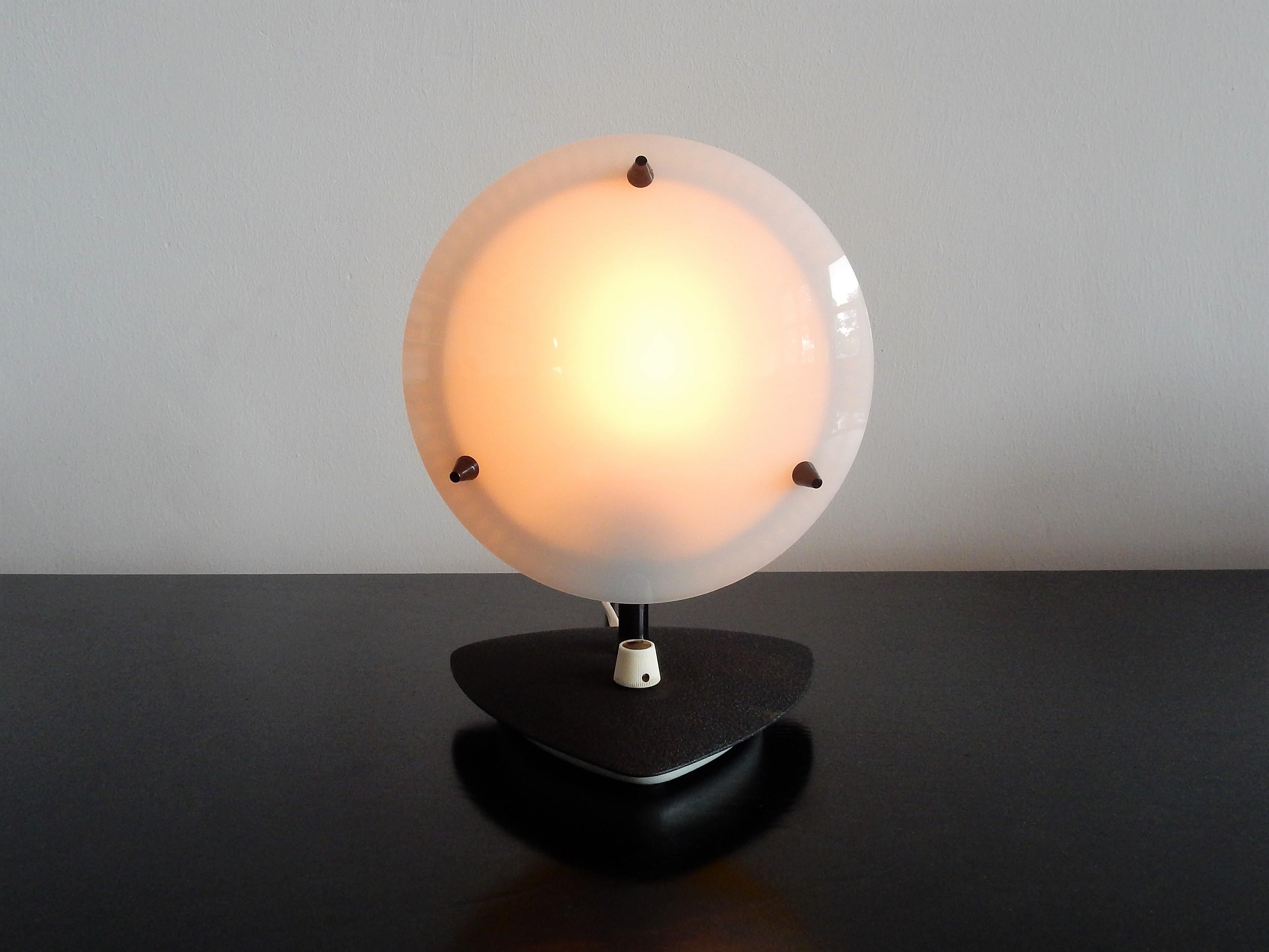 Dimmable Sonnenkind Table Lamp for Télé-ambiance, France 1950s-1960s In Good Condition For Sale In Steenwijk, NL