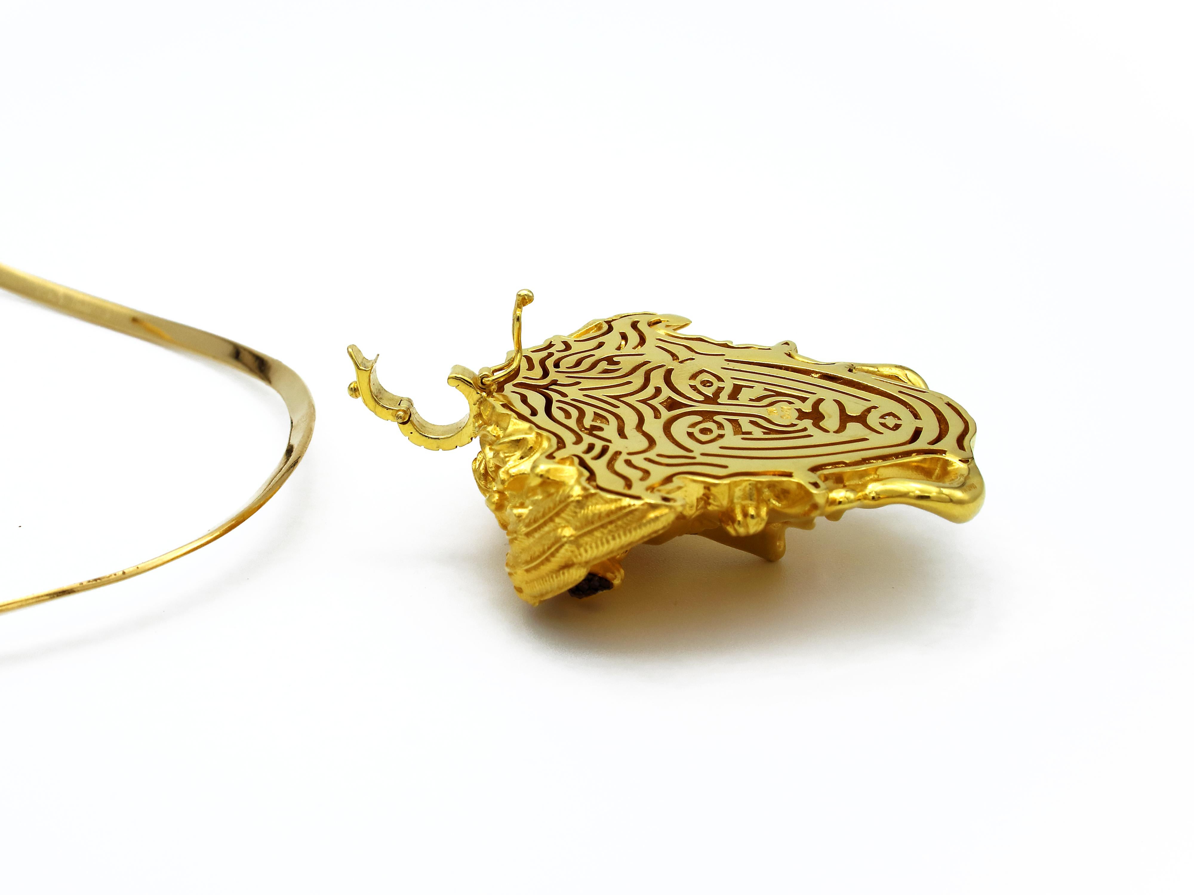 Dimos Pendentif Méduse en or 18 carats avec diamants de la Grèce antique Neuf - En vente à Athens, GR
