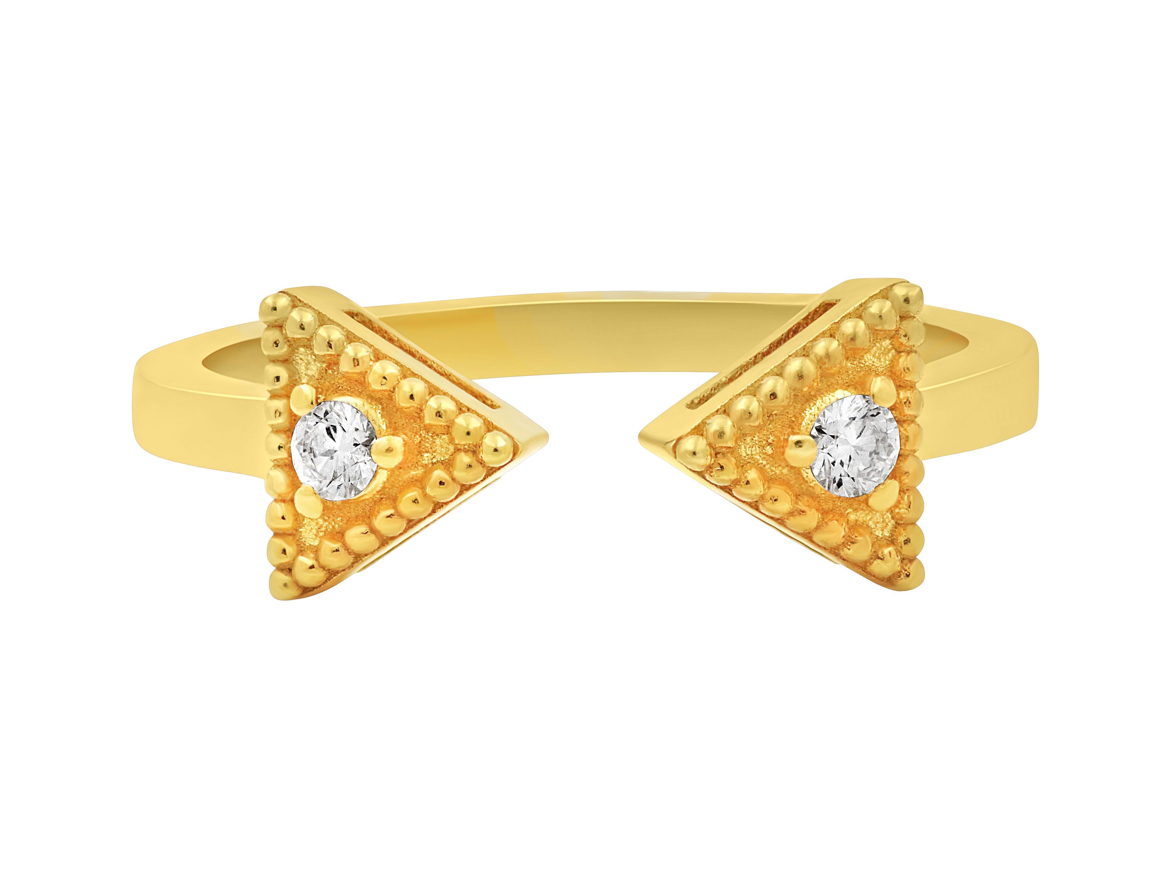 Granulated neoclassic ring in 18k gold with 0.08 carats brilliant  cut diamonds that combines classical aesthetics with modern techniques. The neoclassic design of the ring takes inspiration from Ancient Greek art, characterized by its clean lines,