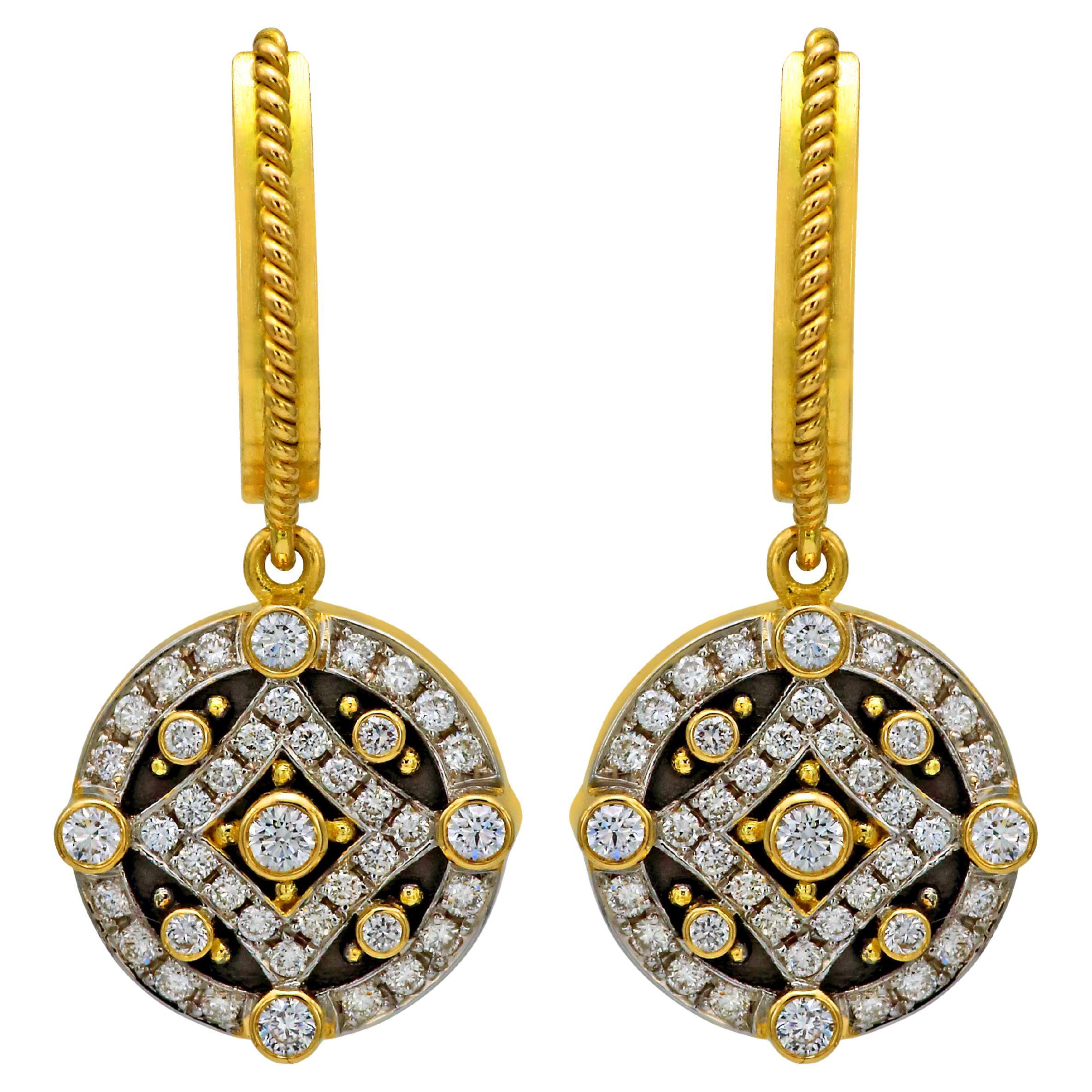Dimos Boucles d'oreilles pendantes byzantines en or 18 carats avec diamants brillants