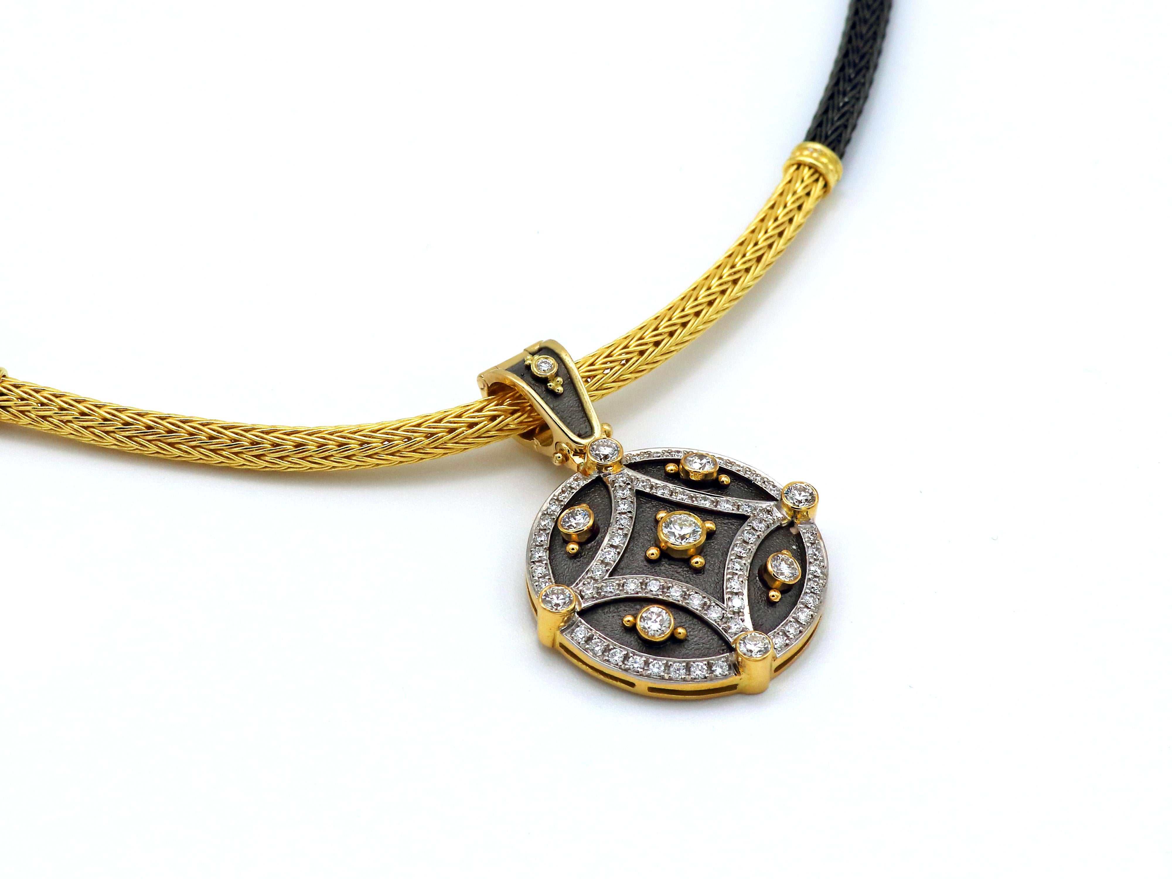 Dimos 18 Karat Gold Byzantinischer Anhänger in Halskette mit Brillanten (Brillantschliff) im Angebot