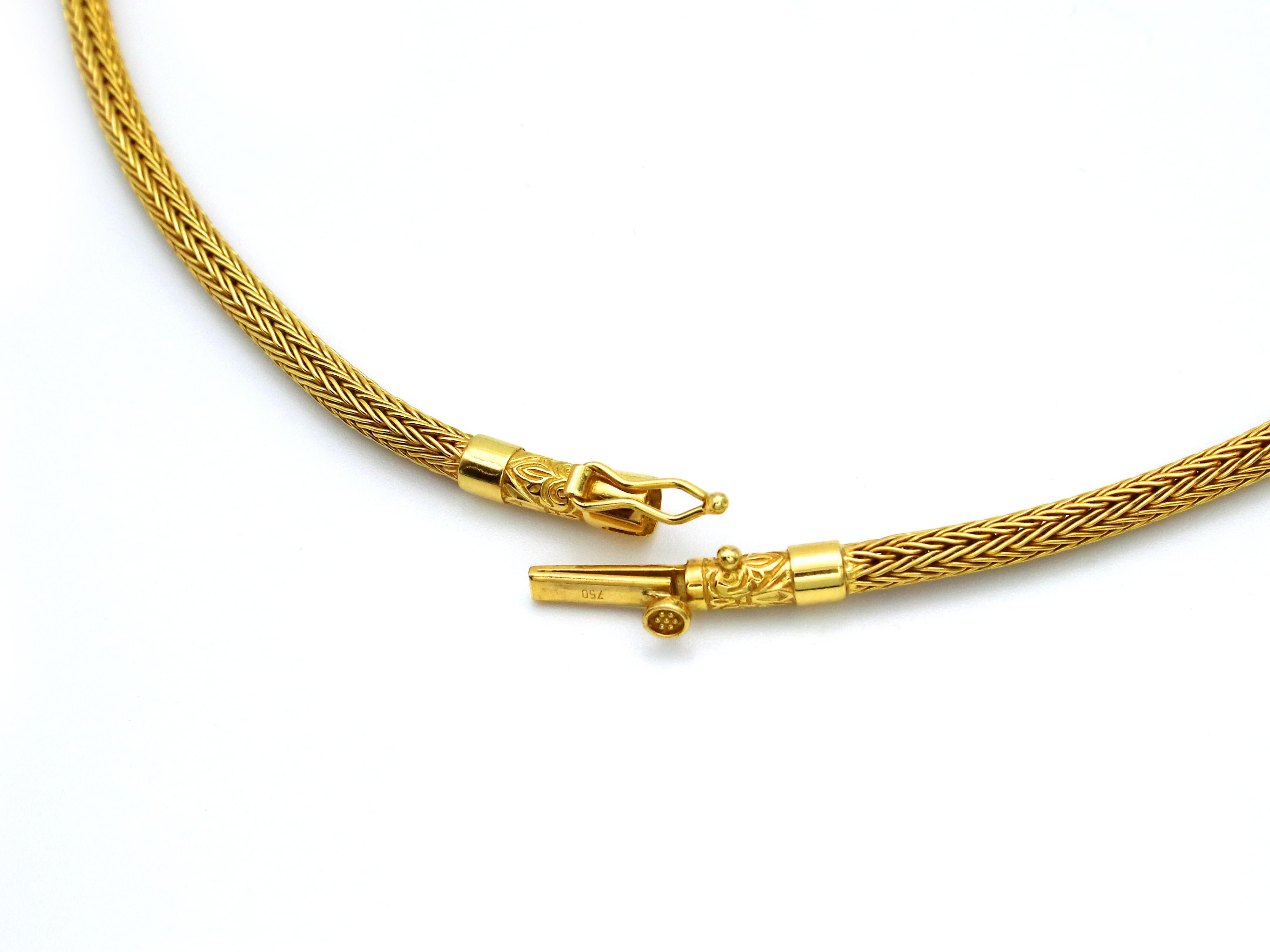 Dimos 18 Karat Gold Byzantinischer Anhänger in Halskette mit Brillanten im Angebot 4