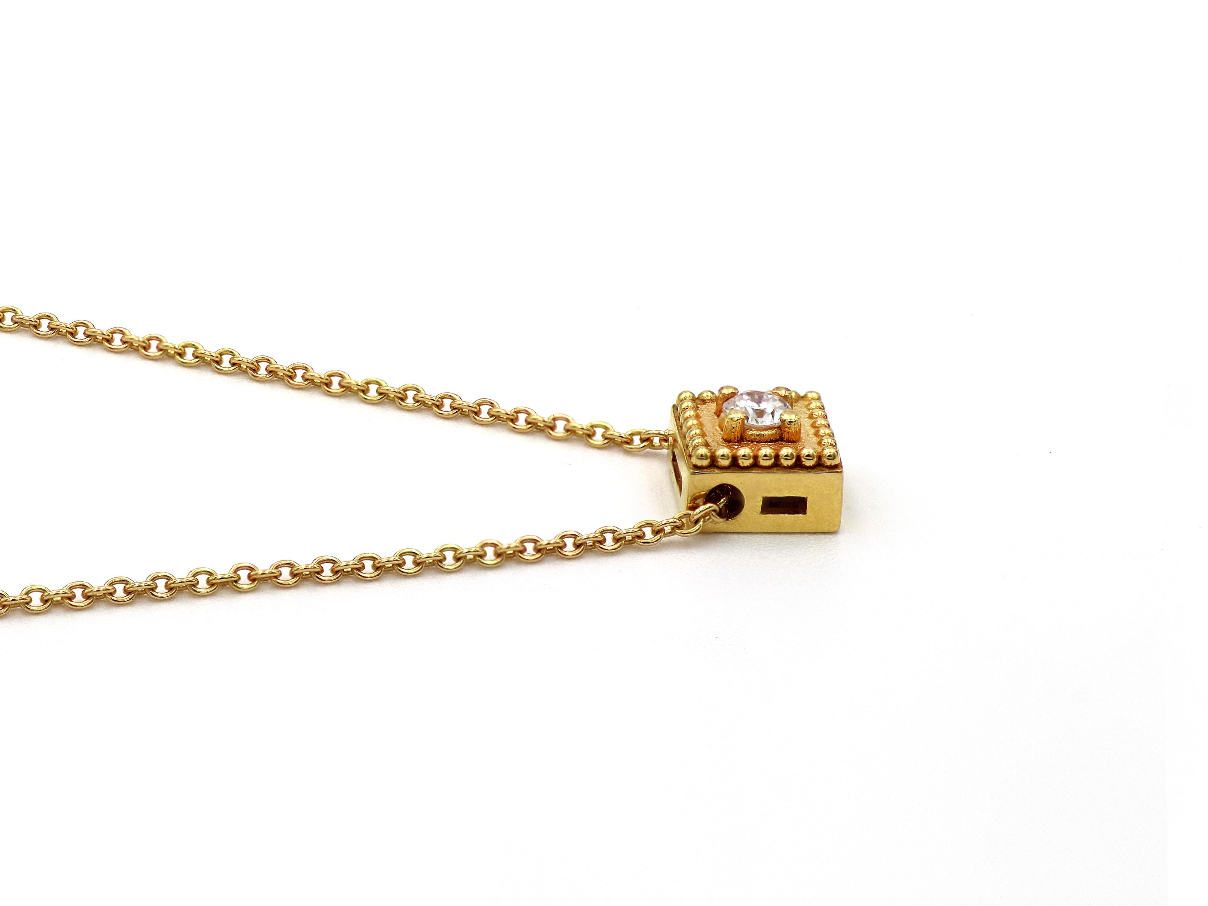 Taille brillant Dimos Collier néoclassique en or 18k avec diamants en vente